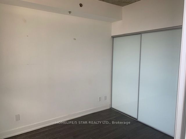 20 Minowan Miikan Lane, unit 1507 for rent