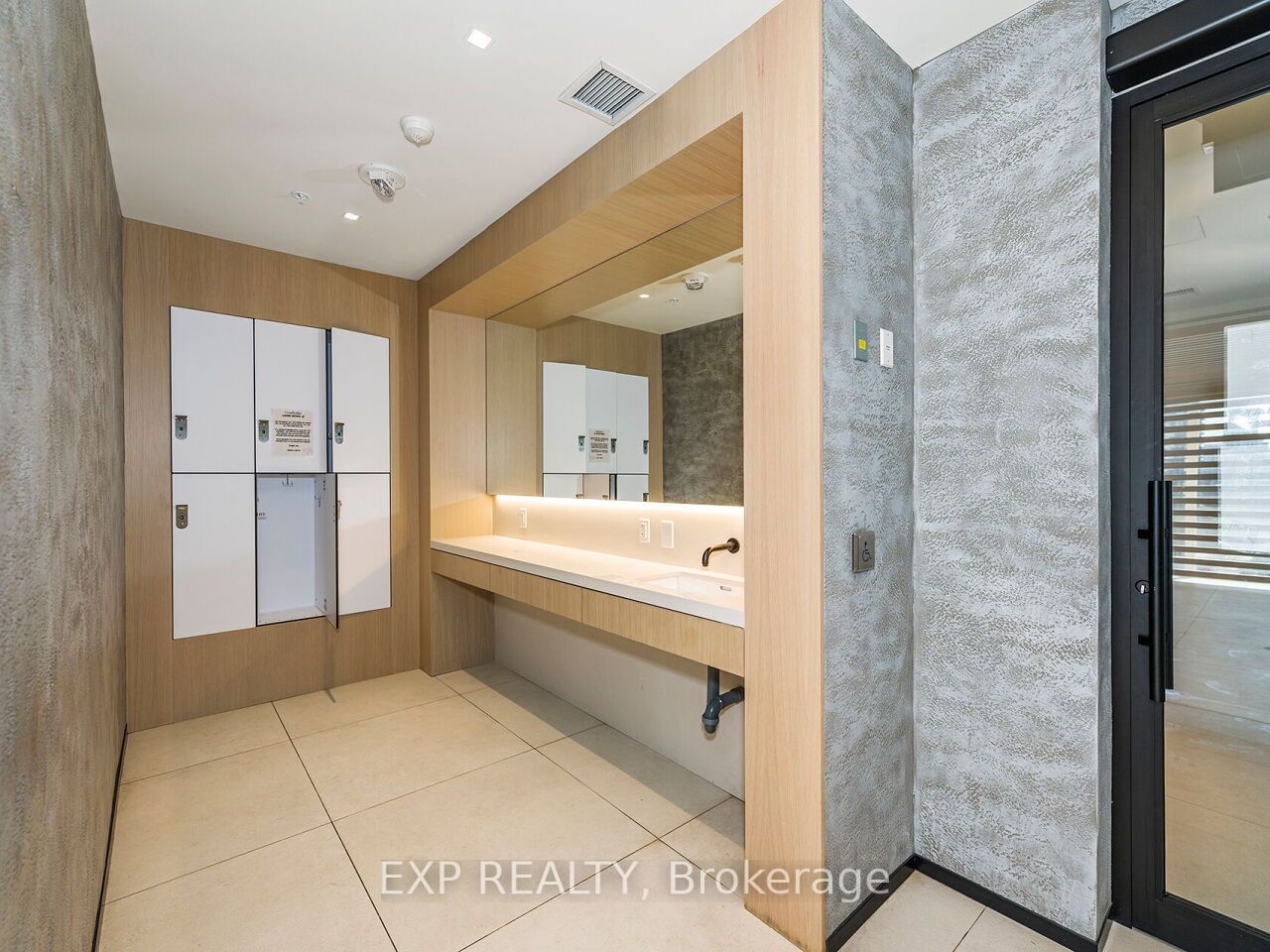 5 Defries St, unit 1201 for rent - image #33