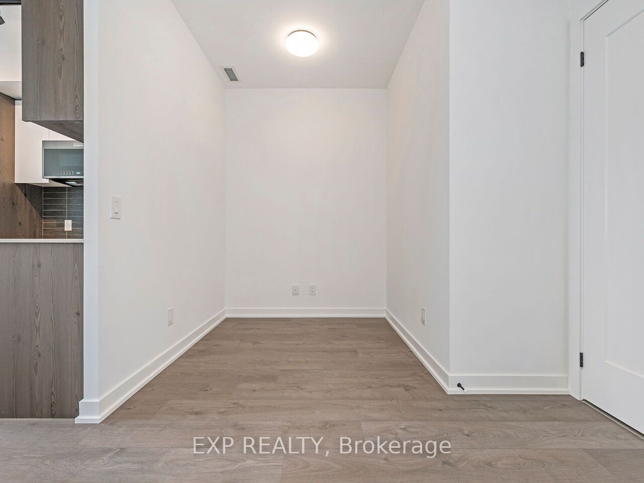 5 Defries St, unit 1201 for rent - image #4