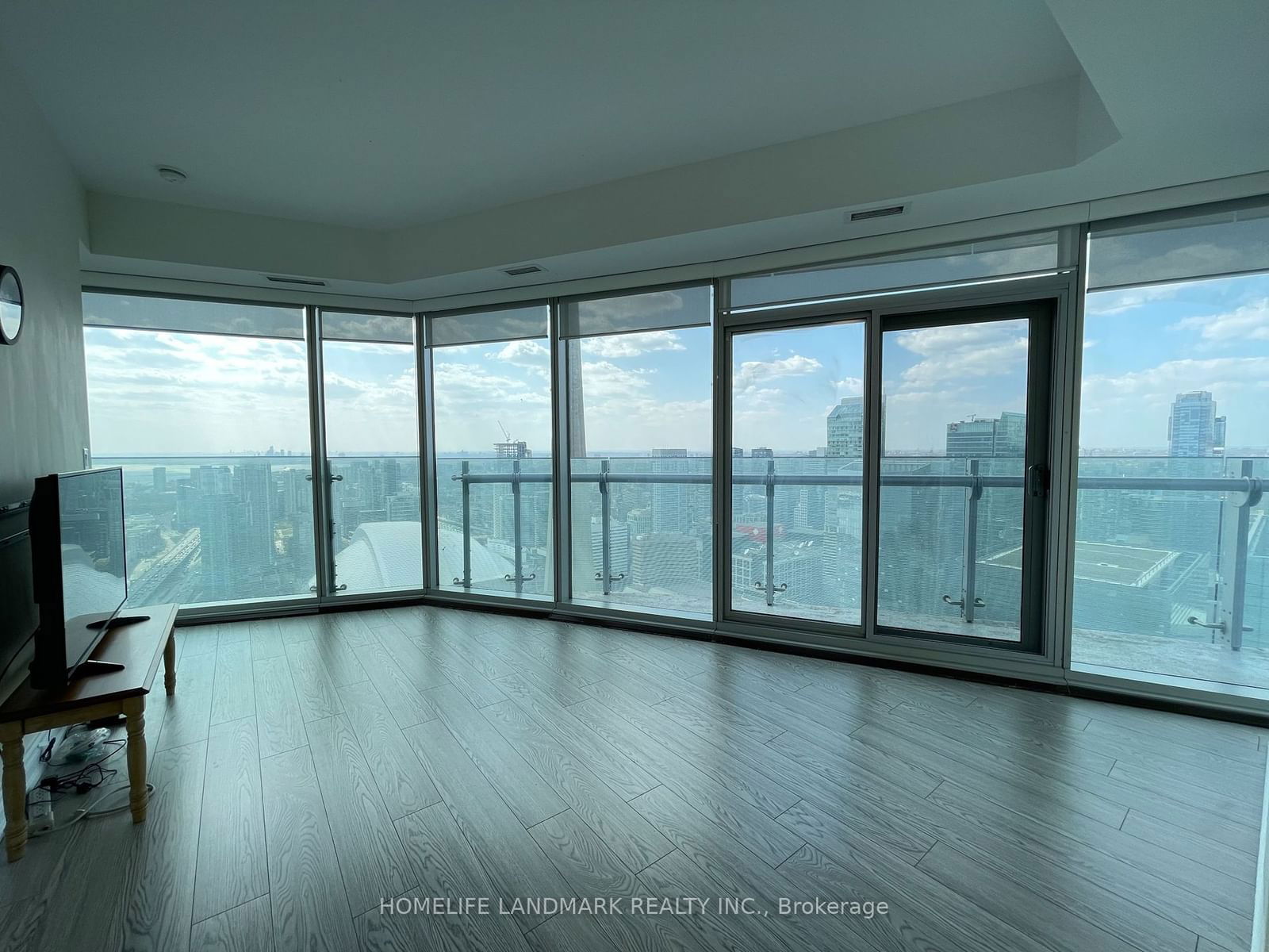 12 York St, unit 5107 for rent - image #9