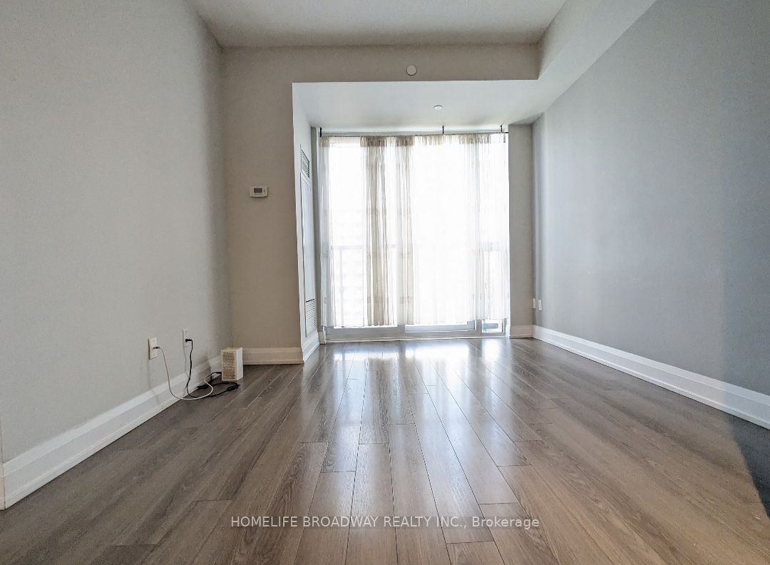 18 Graydon Hall Dr, unit 1606 for rent - image #6