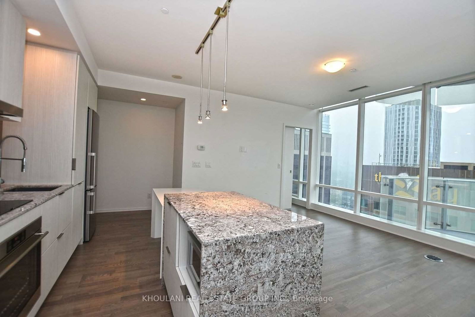 1 Bloor St E, unit 4101 for rent - image #8