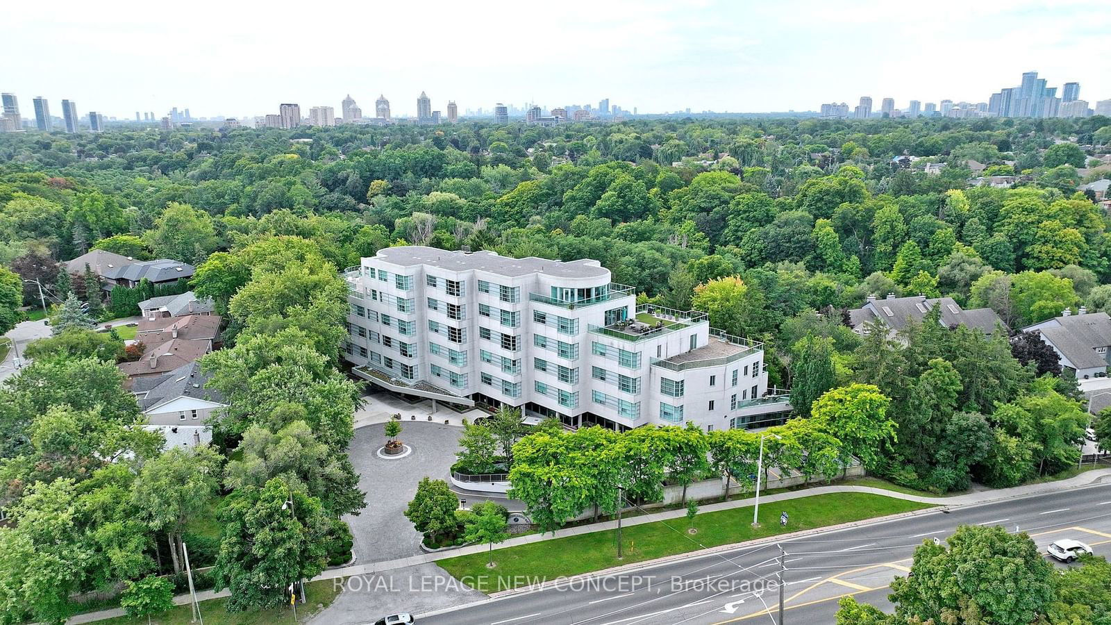 One Watergarden Way Condos, North York, Toronto