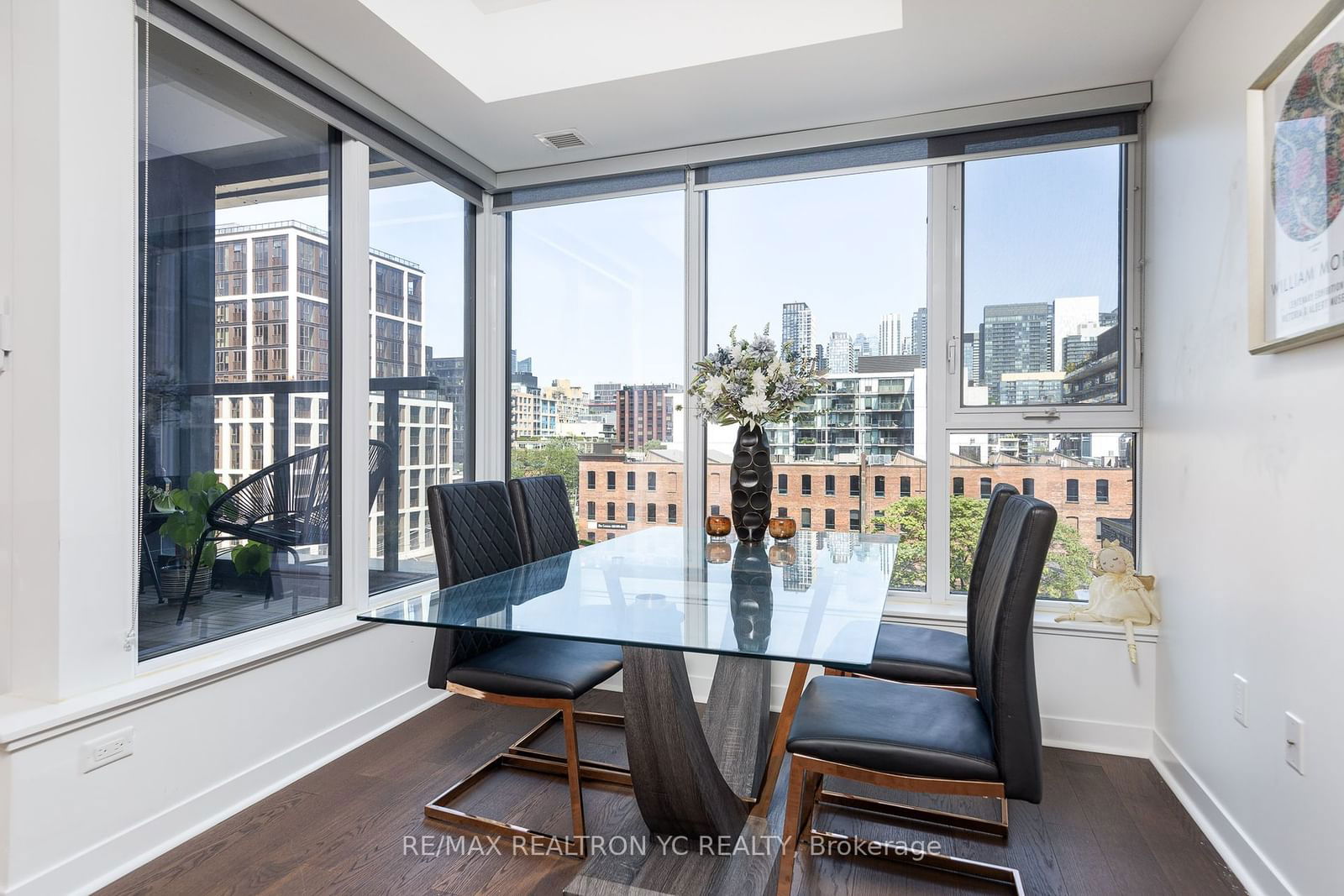 501 Adelaide St W, unit 704 for sale - image #4