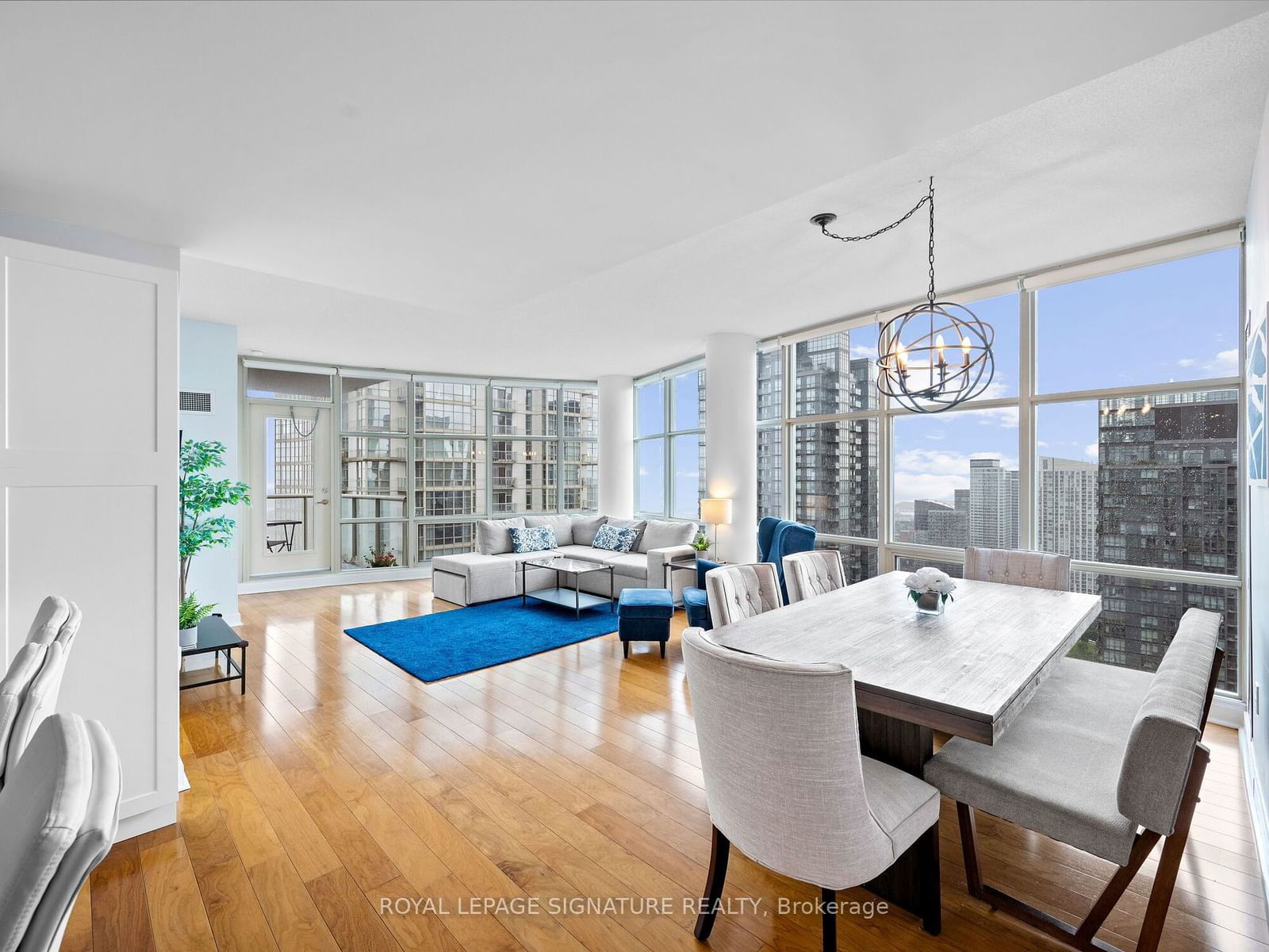 10 Navy Wharf Crt, unit 4509 for sale - image #12