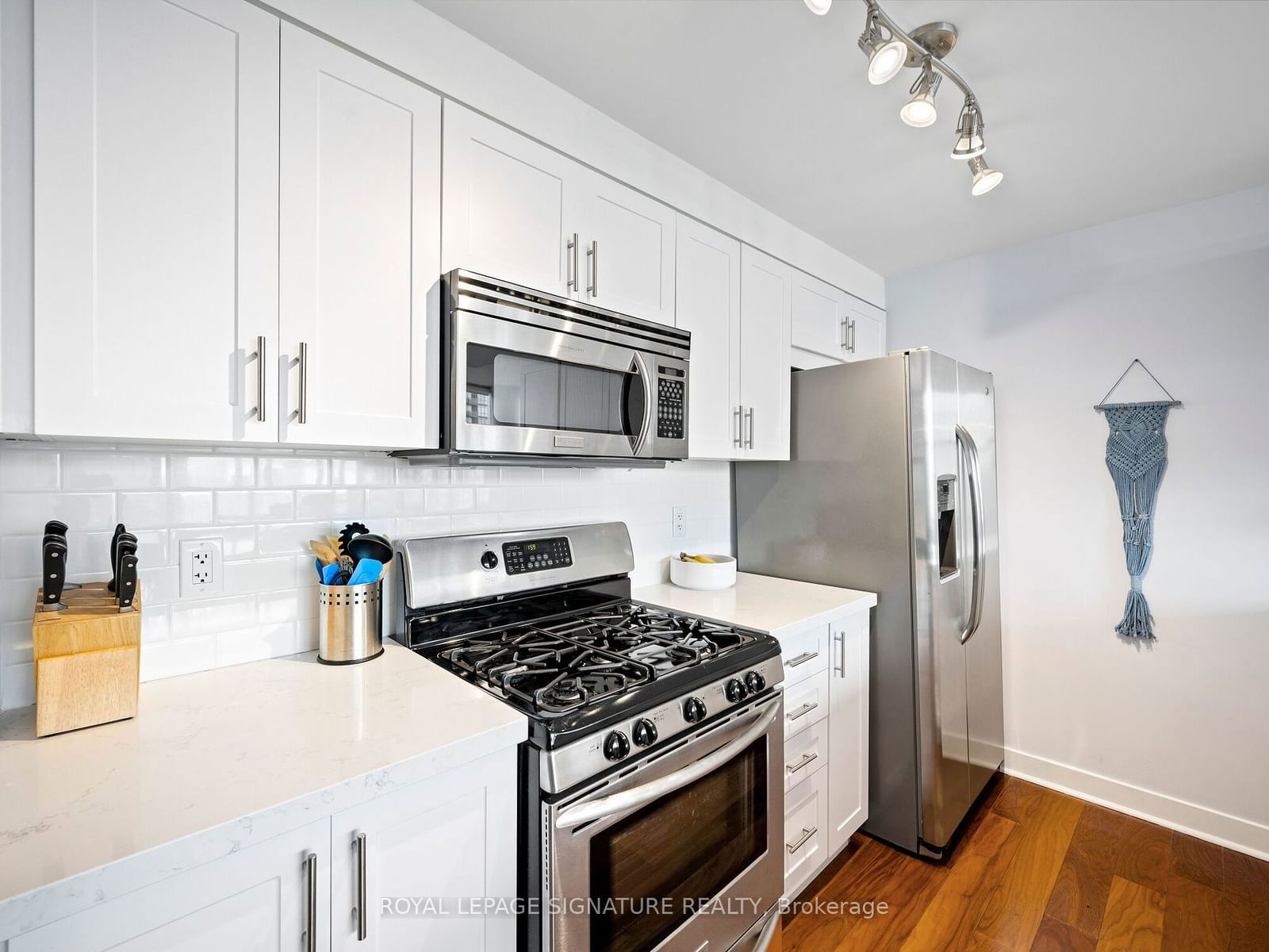 10 Navy Wharf Crt, unit 4509 for sale - image #7