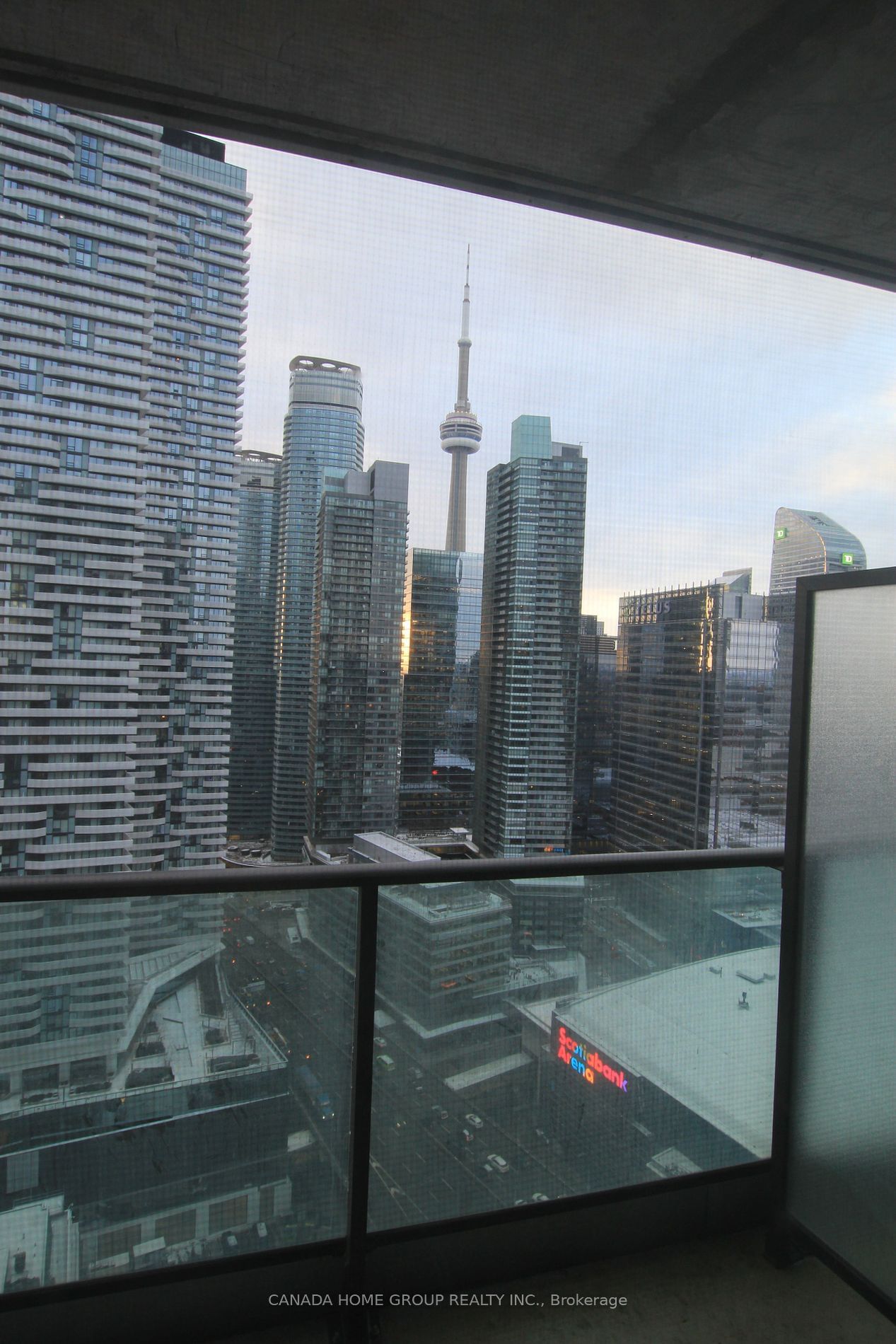 33 Bay St, unit 3601 for rent