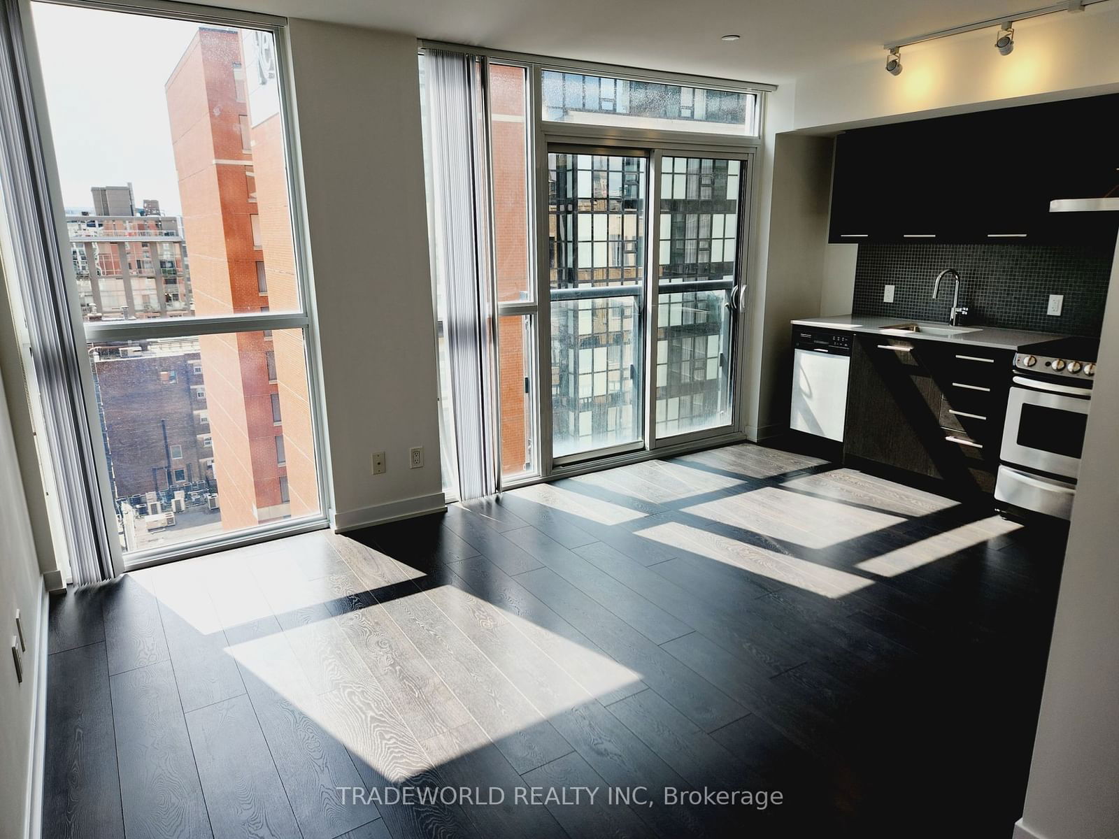 87 PETER St, unit 1209 for sale - image #6