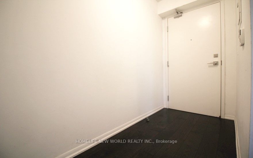 832 Bay St, unit 4605 for rent - image #15