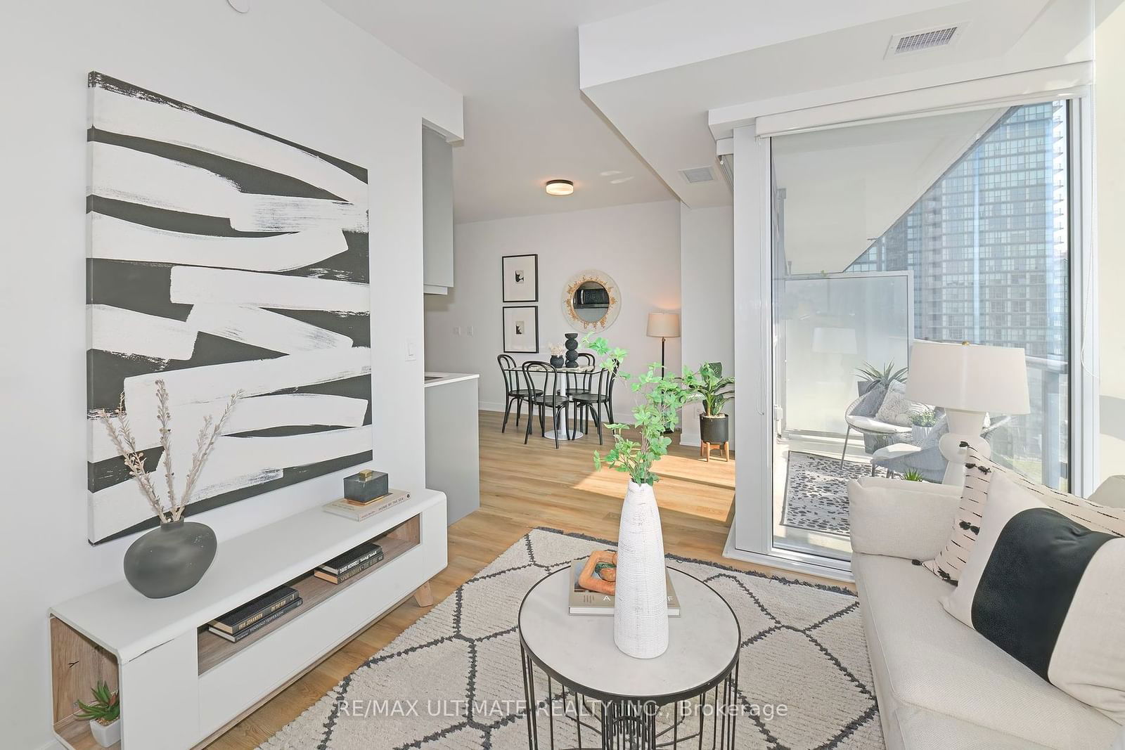 5180 Yonge St, unit 901 for sale - image #8