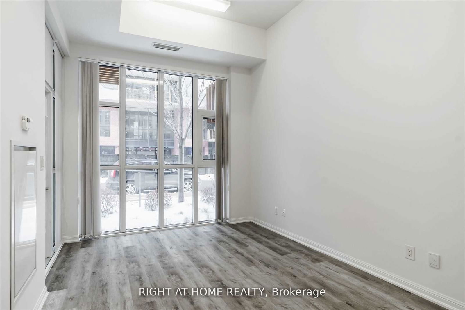 38 Grand Magazine St, unit 134 for rent - image #5