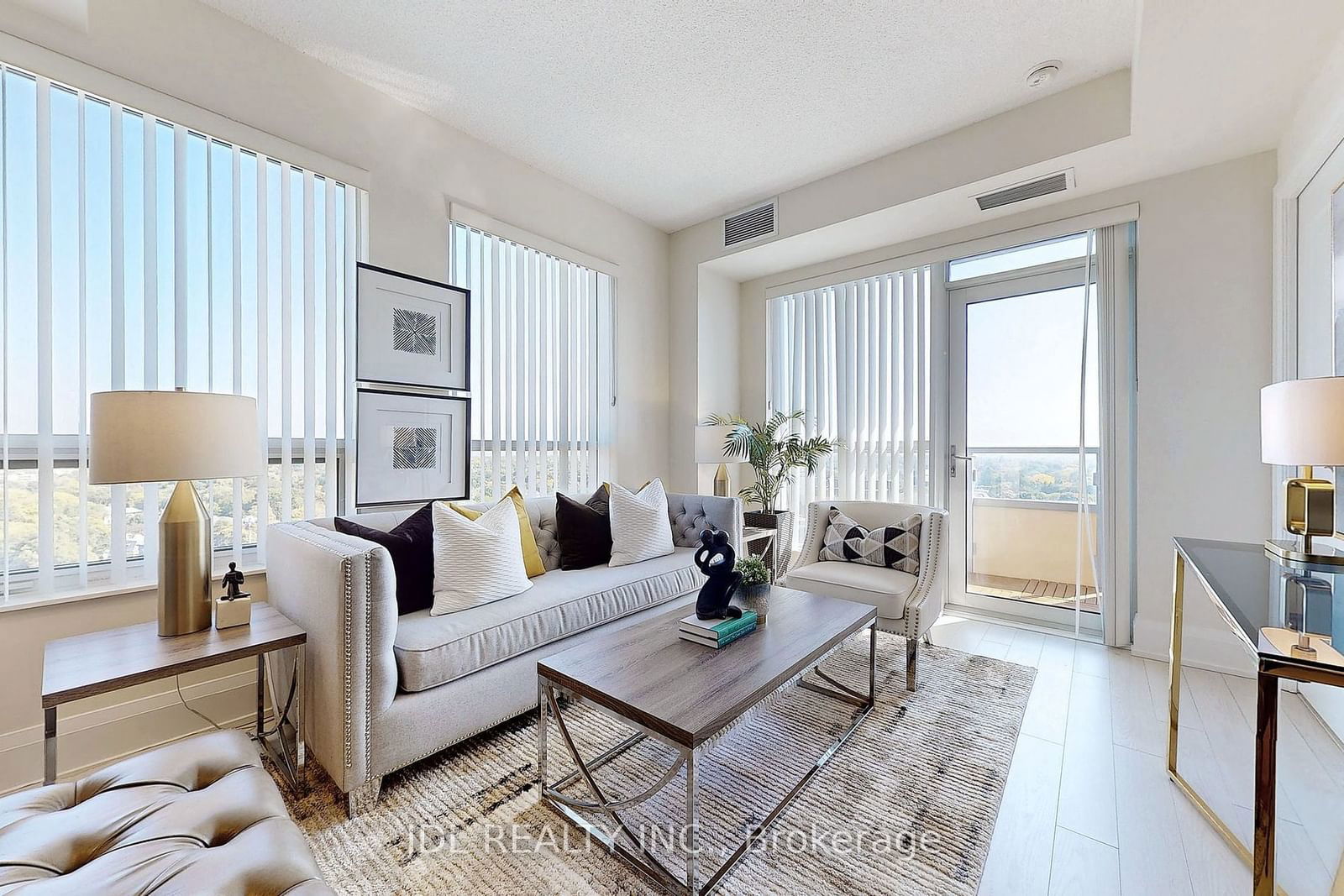 120 Harrison Garden Blvd, unit 1506 for sale - image #5