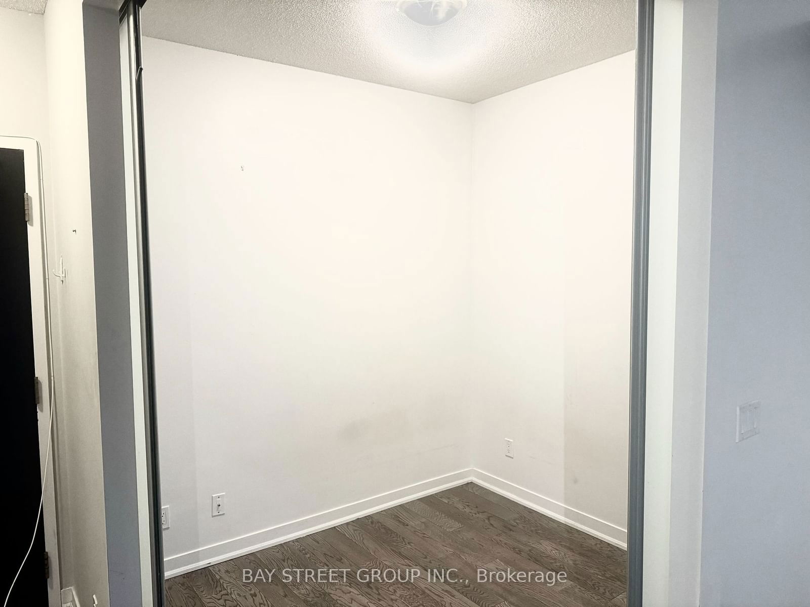 770 Bay St, unit 1812 for rent - image #7