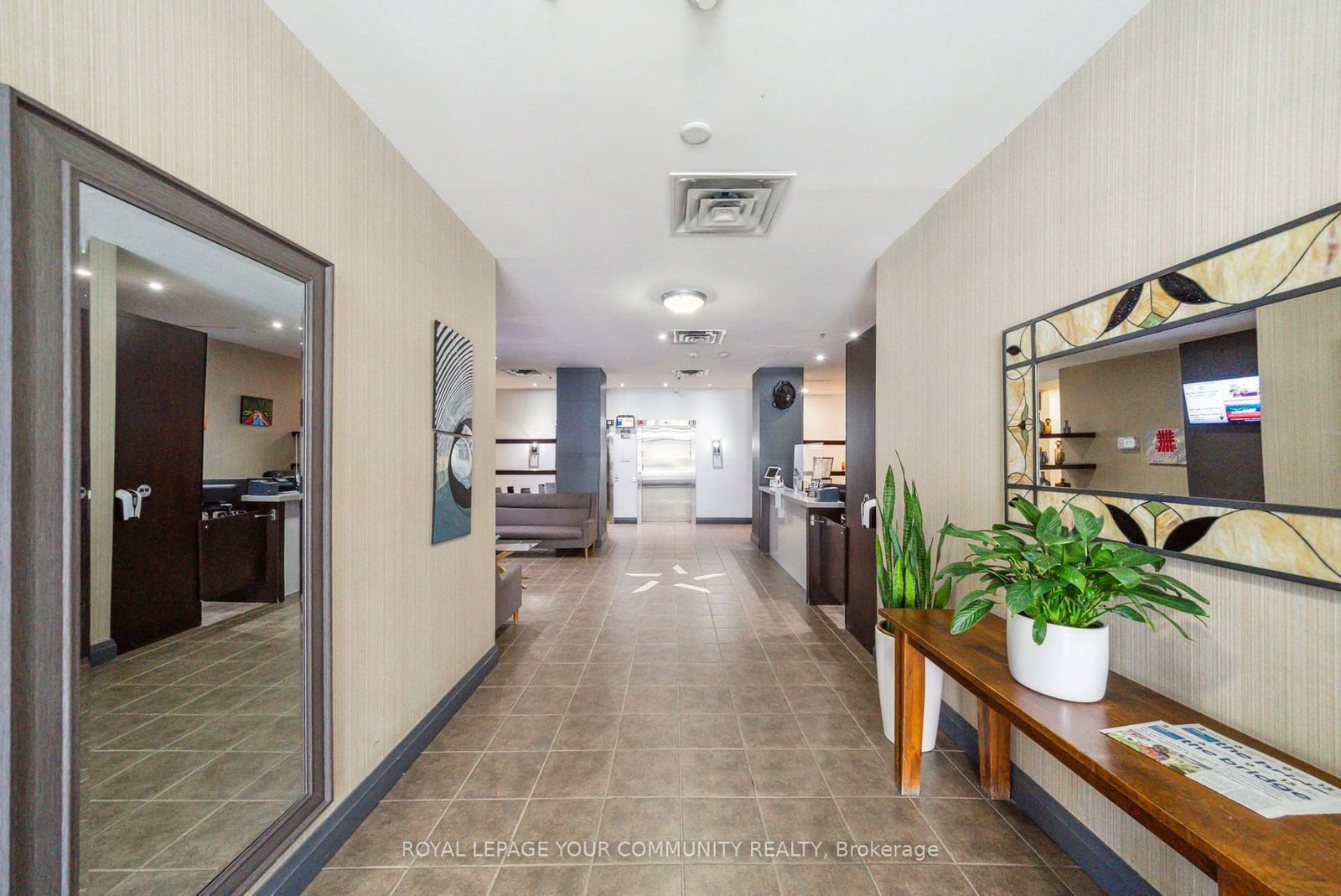 225 Wellesley St E, unit 407 for sale - image #3