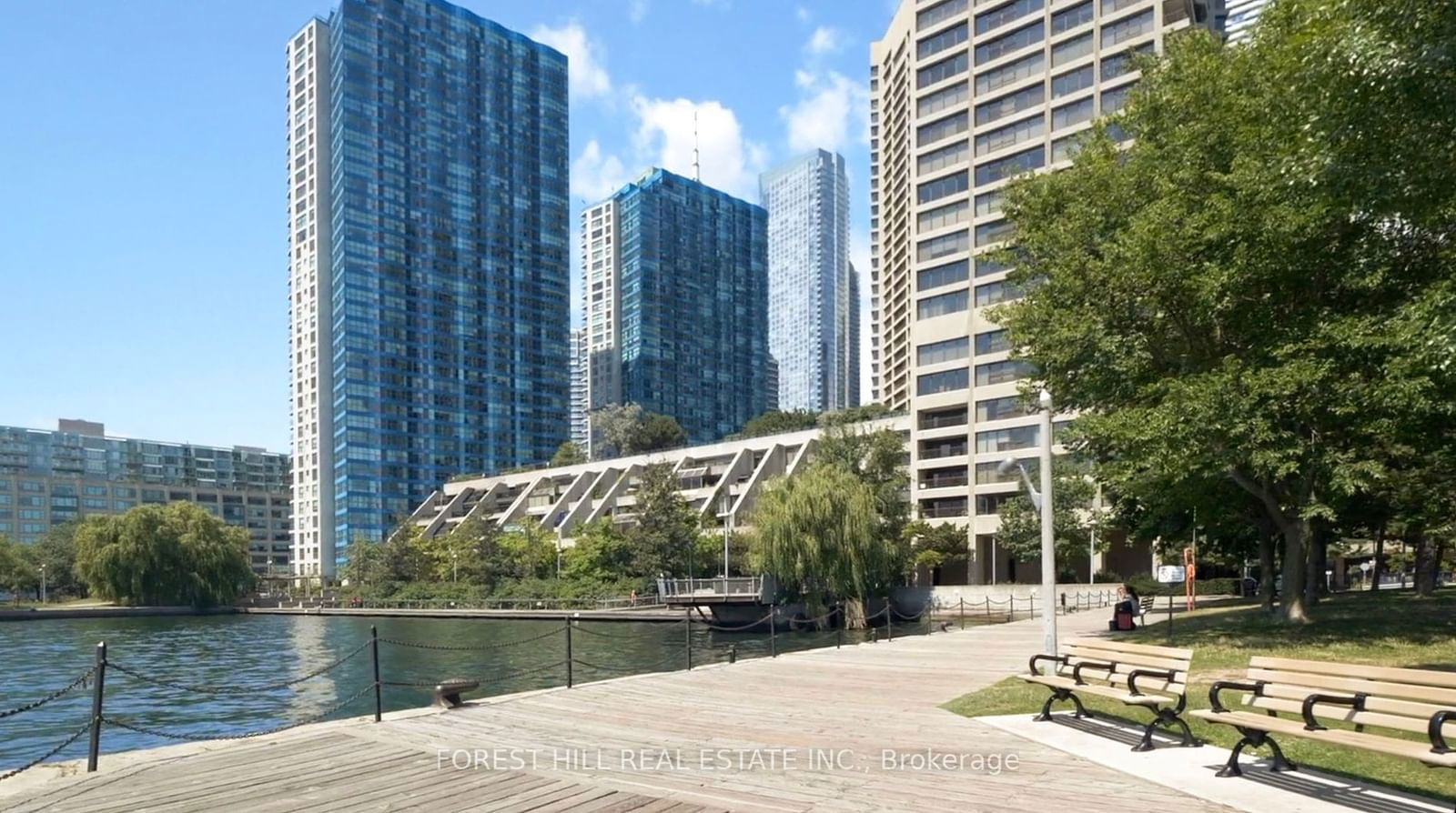 65 Harbour Sq, unit 604 for sale