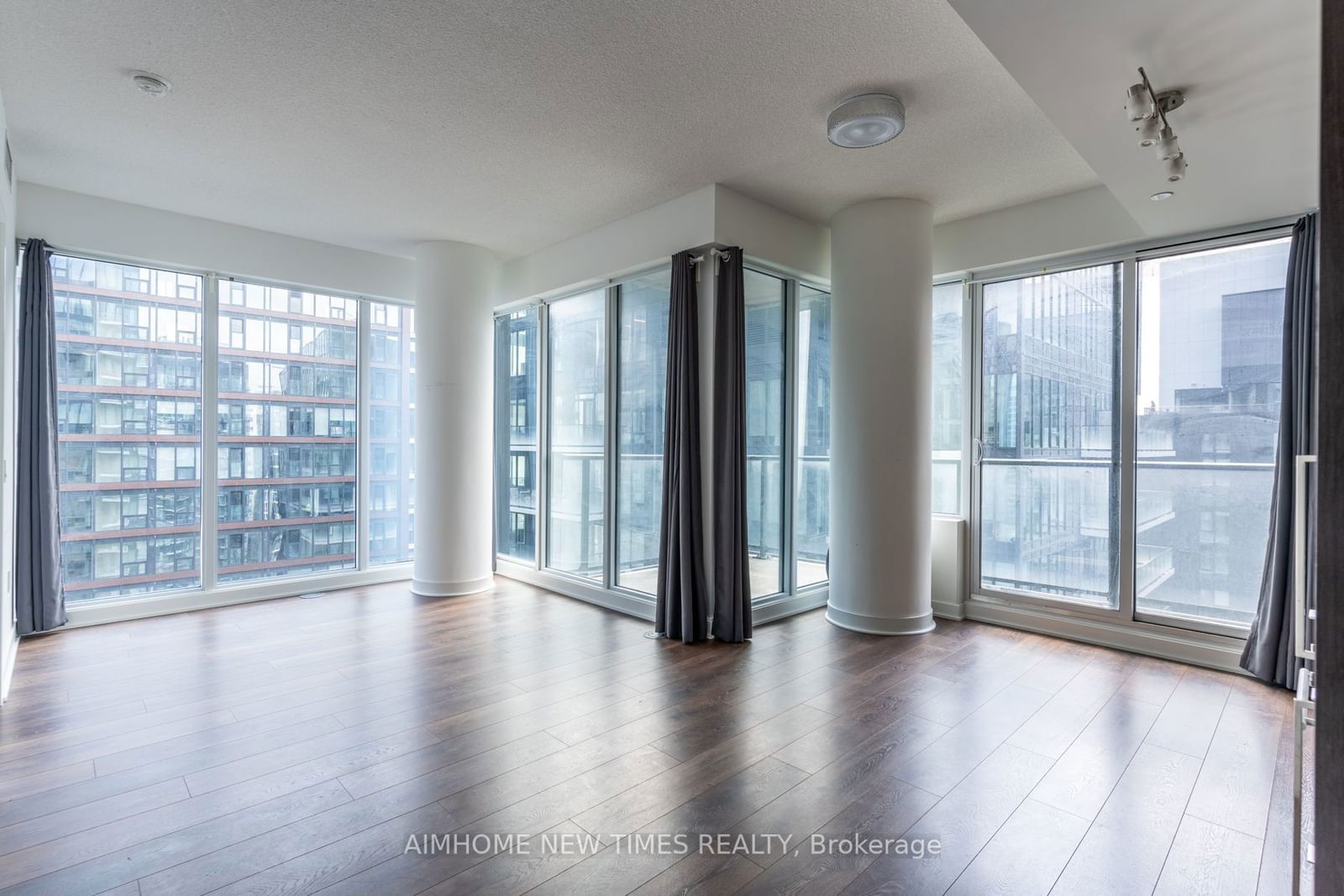 125 Blue Jays Way, unit 4902 for rent