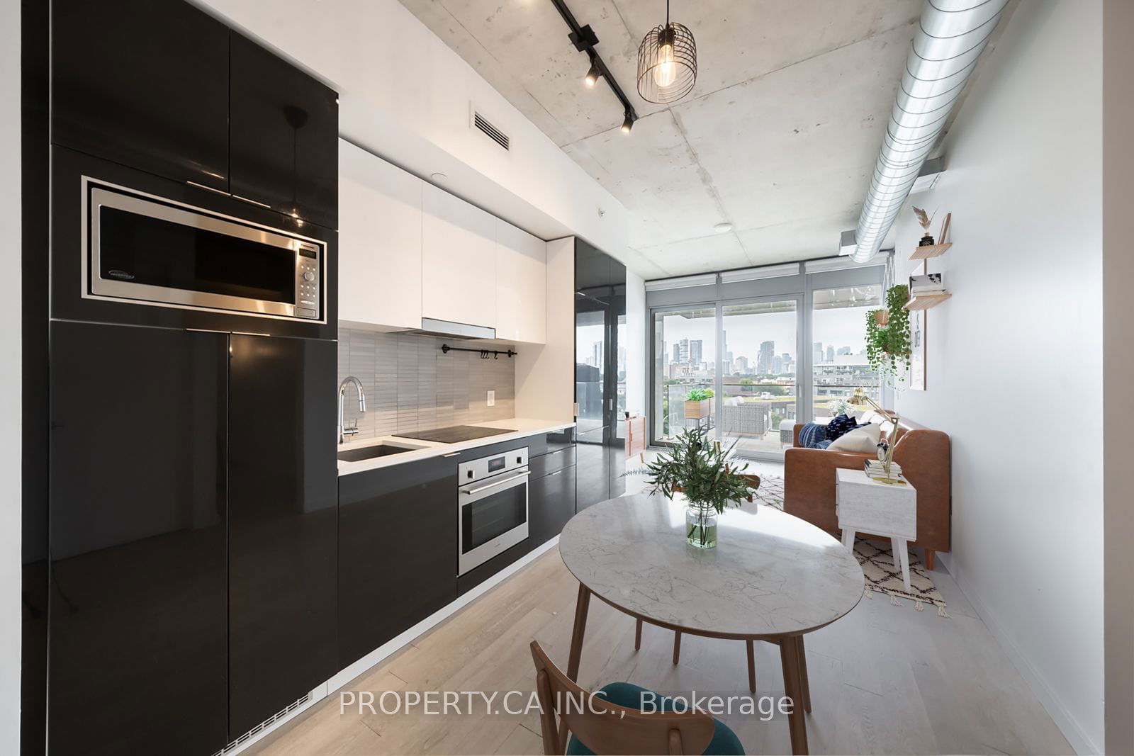 170 Bayview Ave, unit 710 for sale