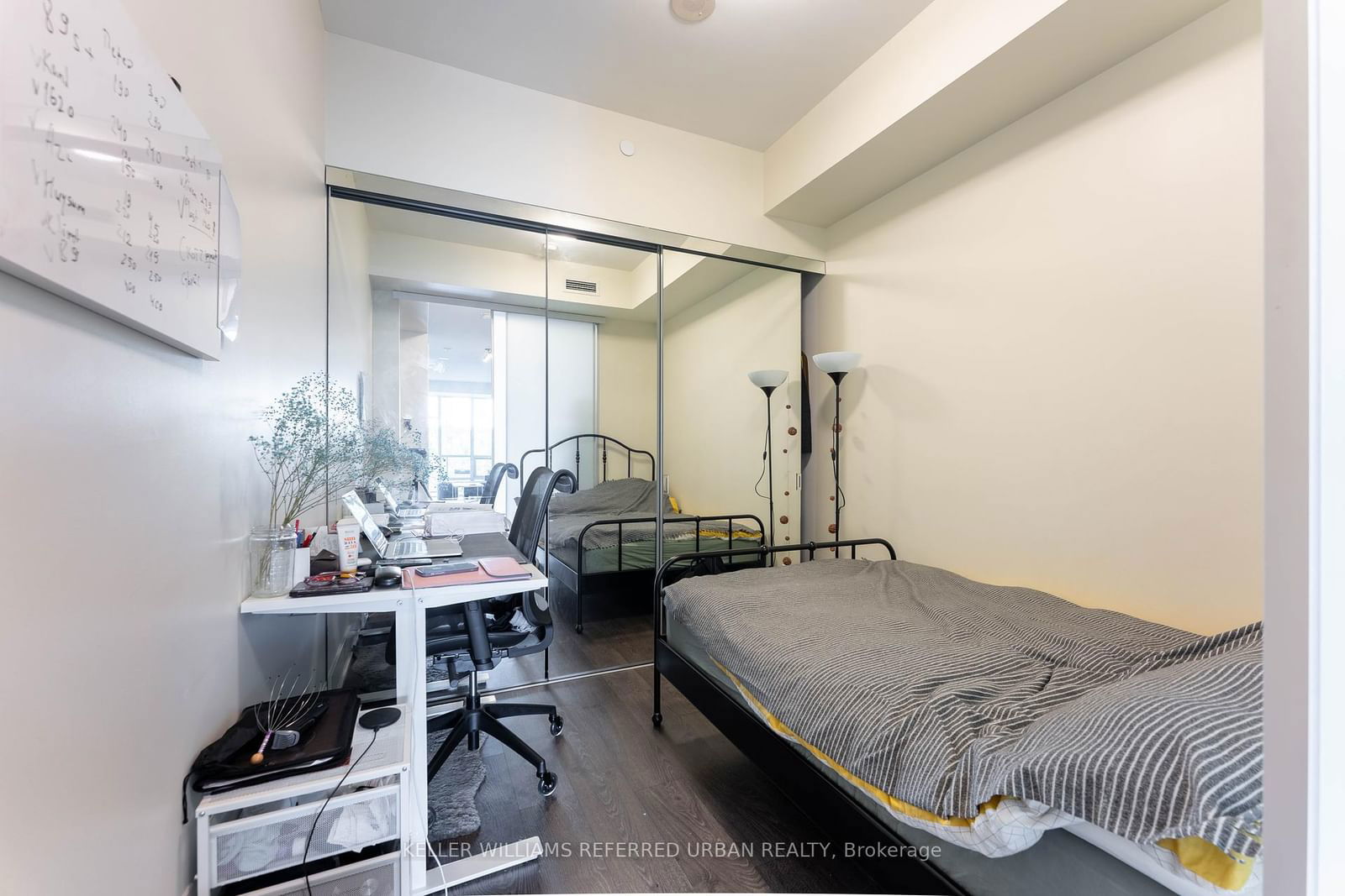 38 Cameron St, unit 228 for rent