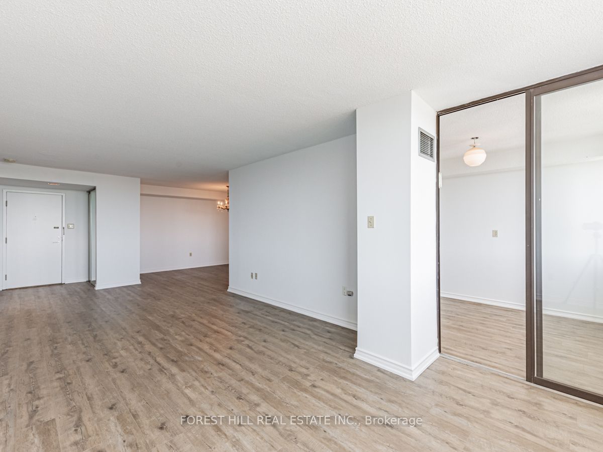 3000 Bathurst St, unit 1607 for rent - image #12