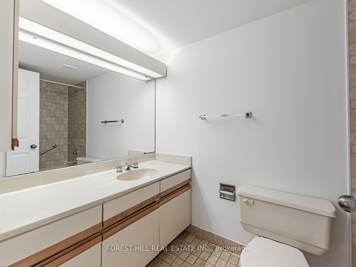 3000 Bathurst St, unit 1607 for rent - image #17