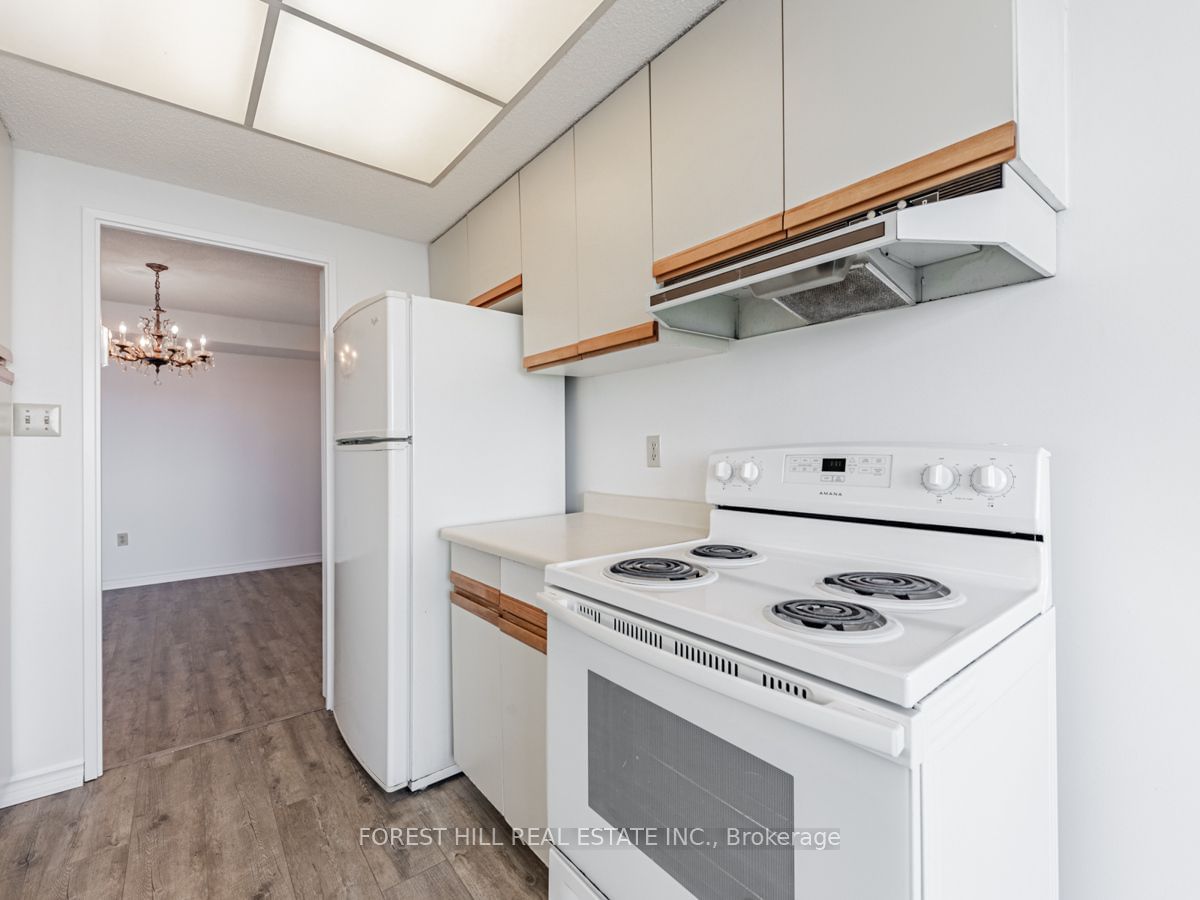 3000 Bathurst St, unit 1607 for rent - image #9