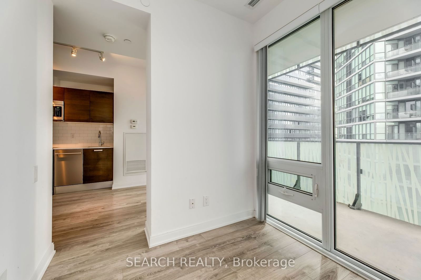 42 Charles St E, unit 1403 for rent - image #13