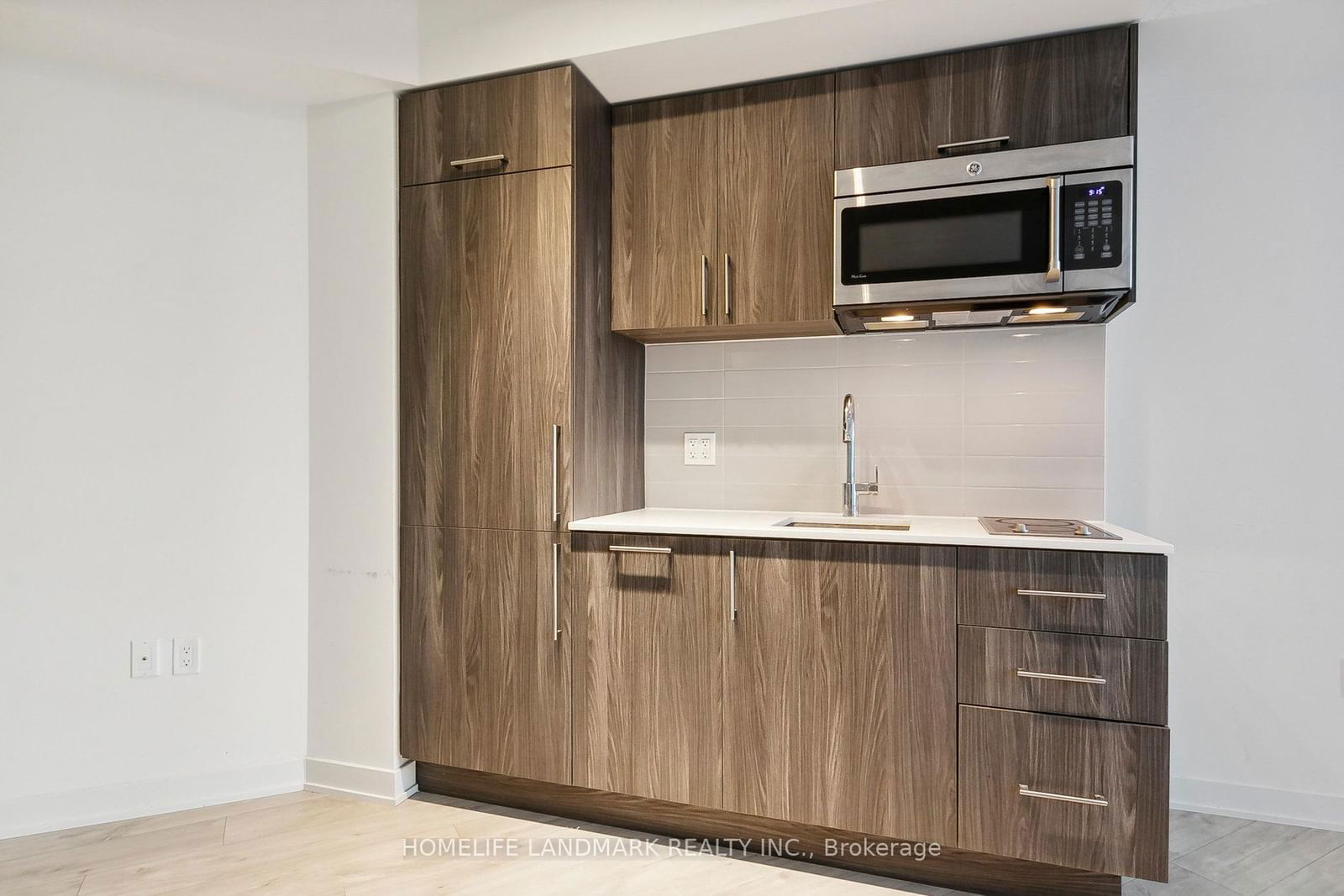 27 BATHURST St, unit 301W for sale - image #25