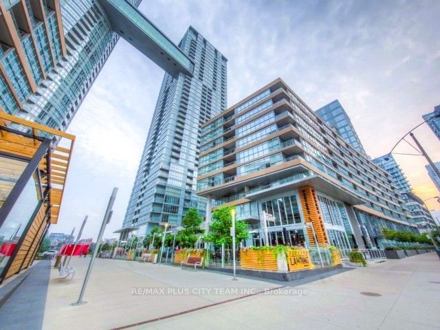 15 Iceboat Terr, unit 2210 for rent - image #1