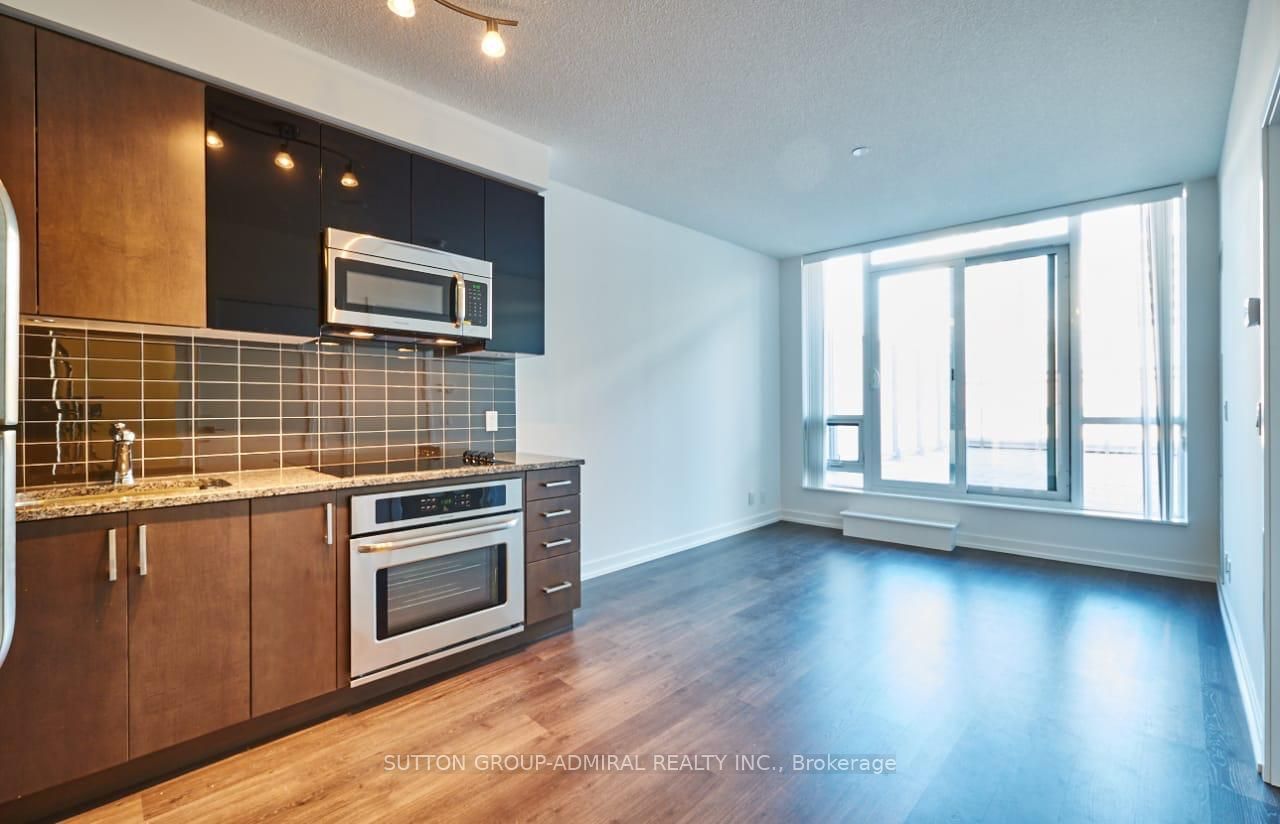 89 Dunfield Ave, unit 705 for rent - image #4