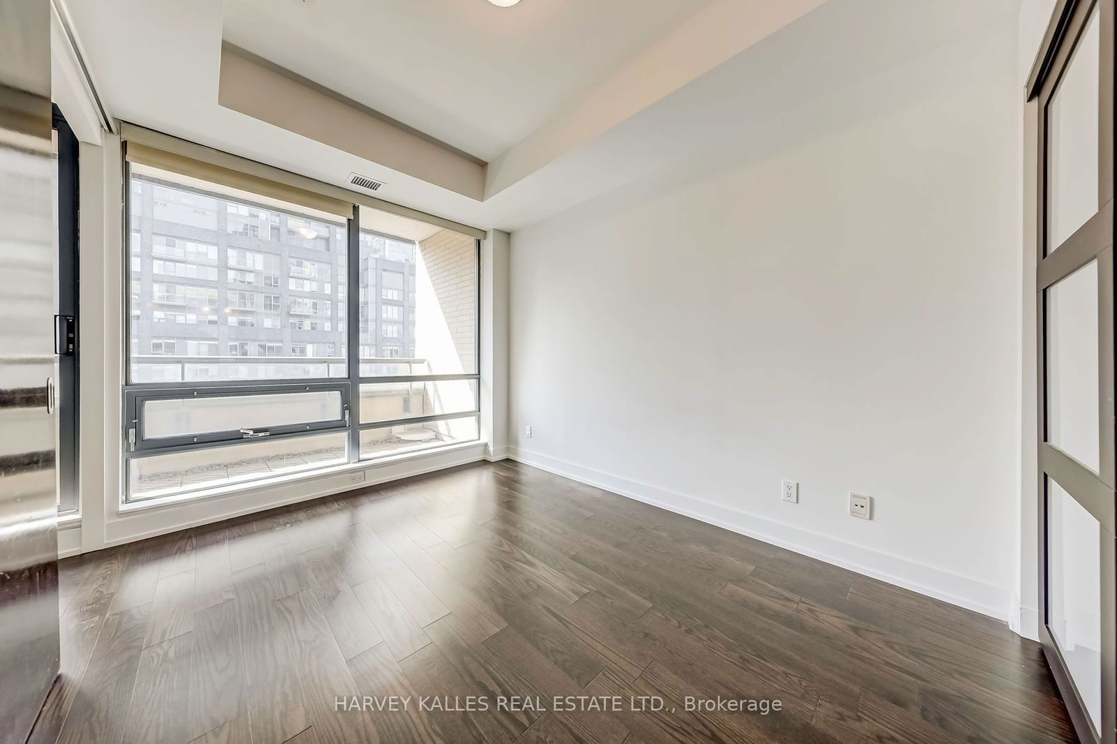 438 King St W, unit 914 for rent - image #20