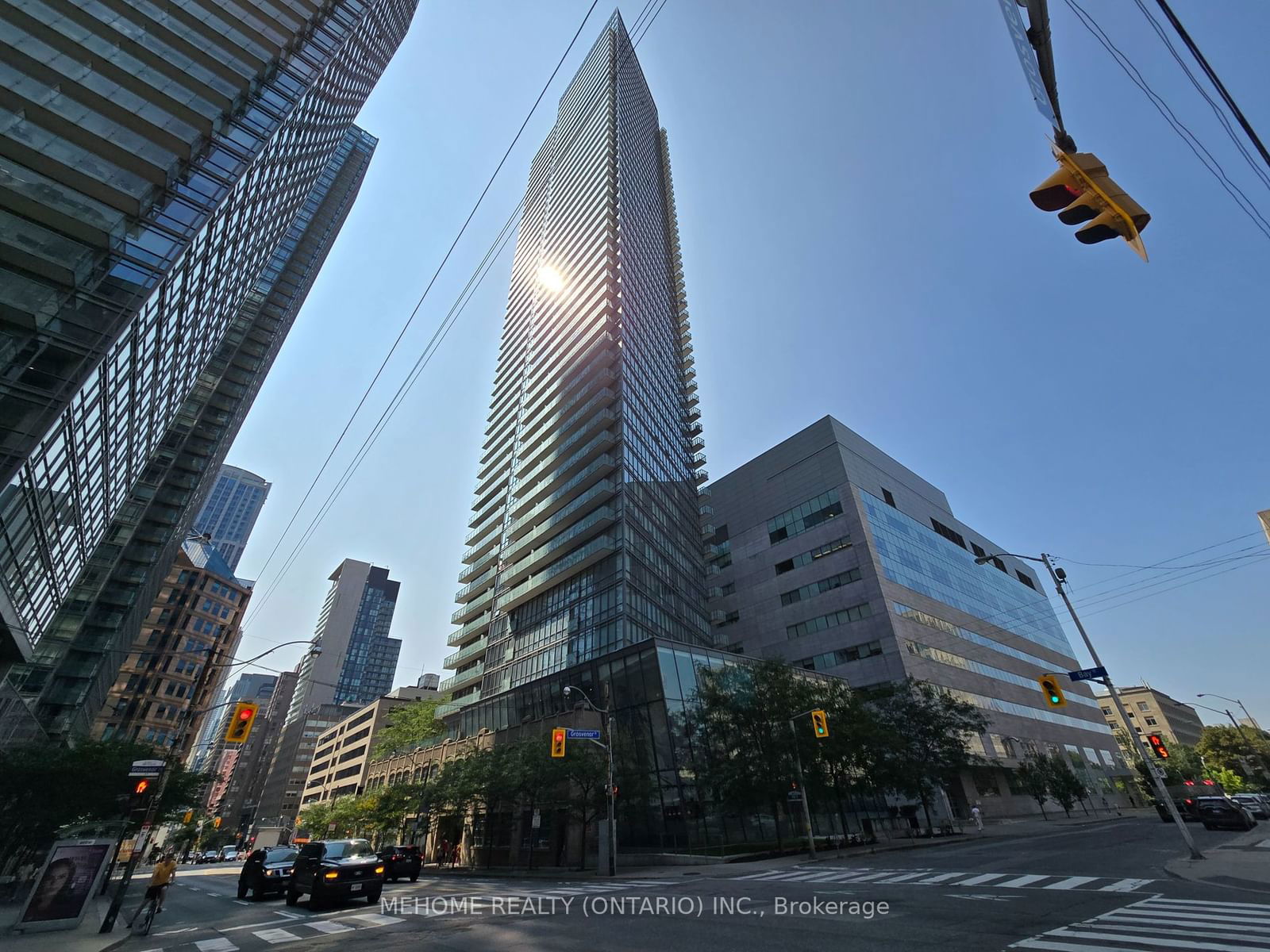 832 Bay St, unit #2808 for sale - image #2