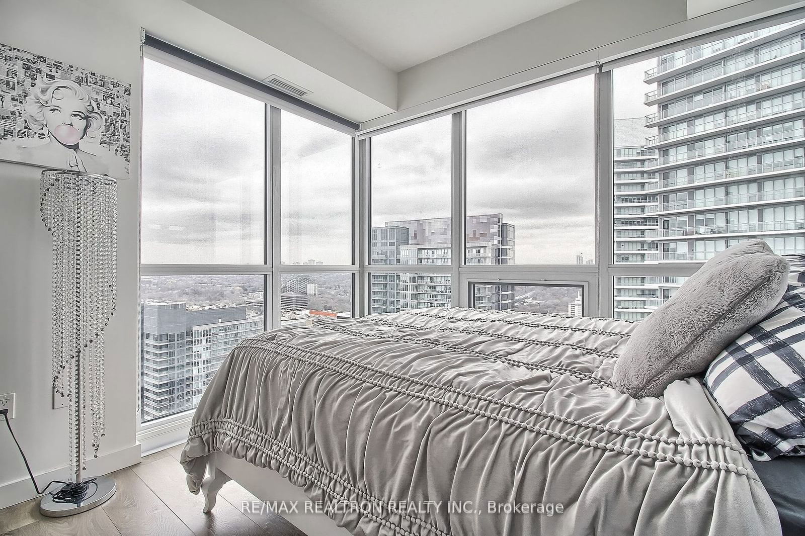 95 McMahon Dr, unit 3108 for sale - image #20