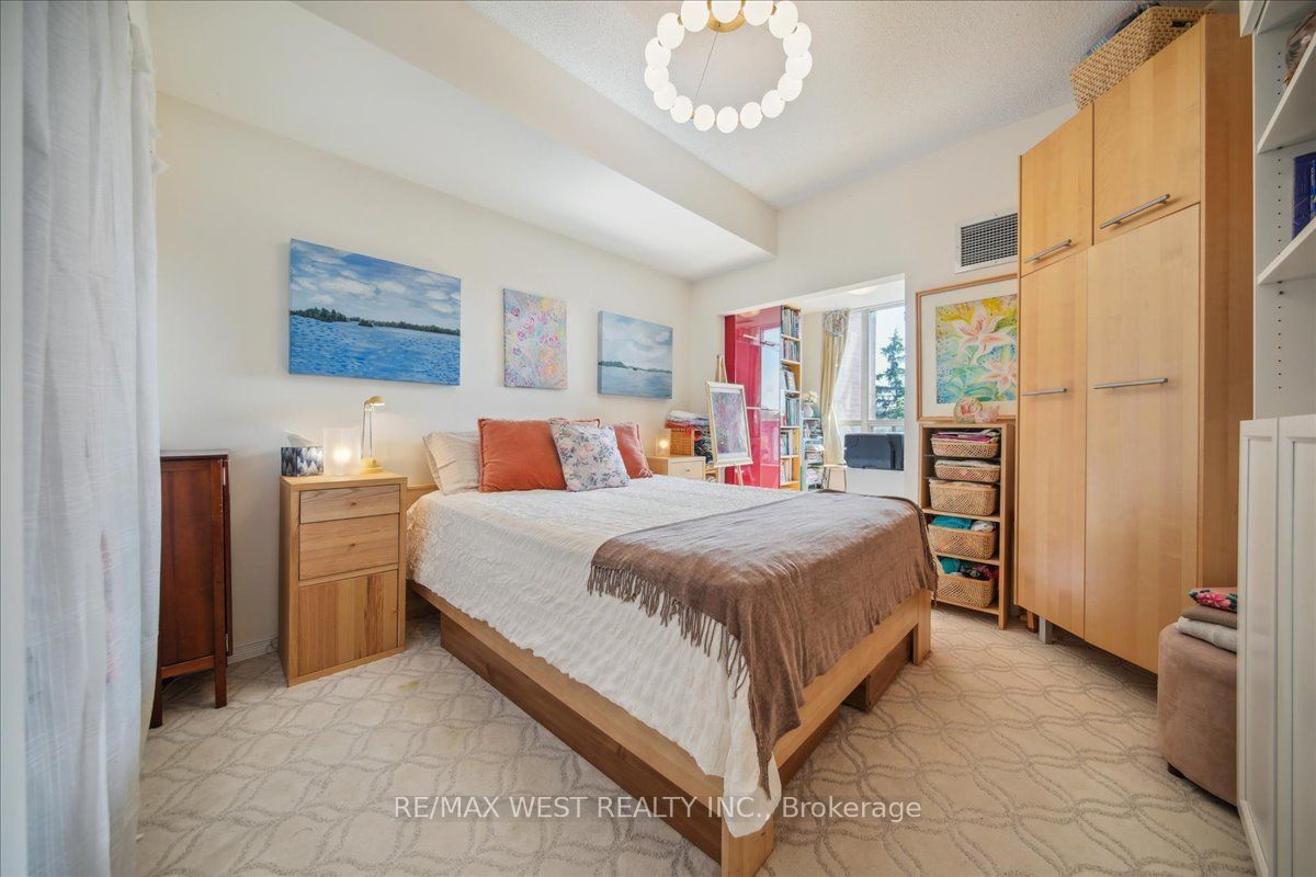 455 Rosewell Ave, unit 511 for sale - image #7