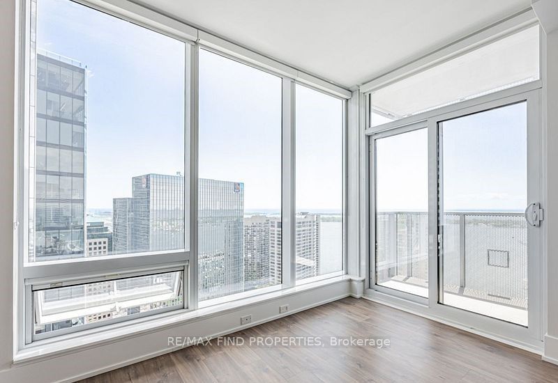 10 York St, unit 4005 for rent - image #11