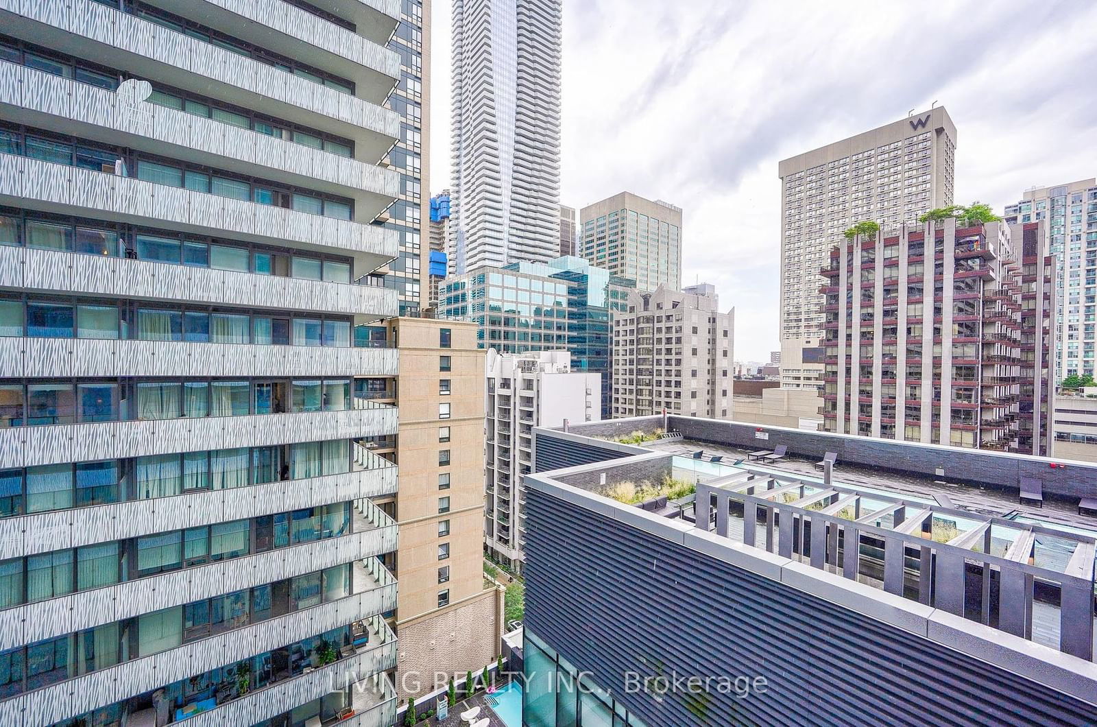 50 Charles St E, unit 1309 for rent