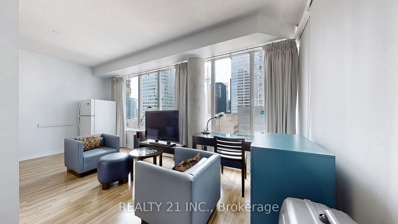 8 Colborne St, unit 2505 for sale - image #7