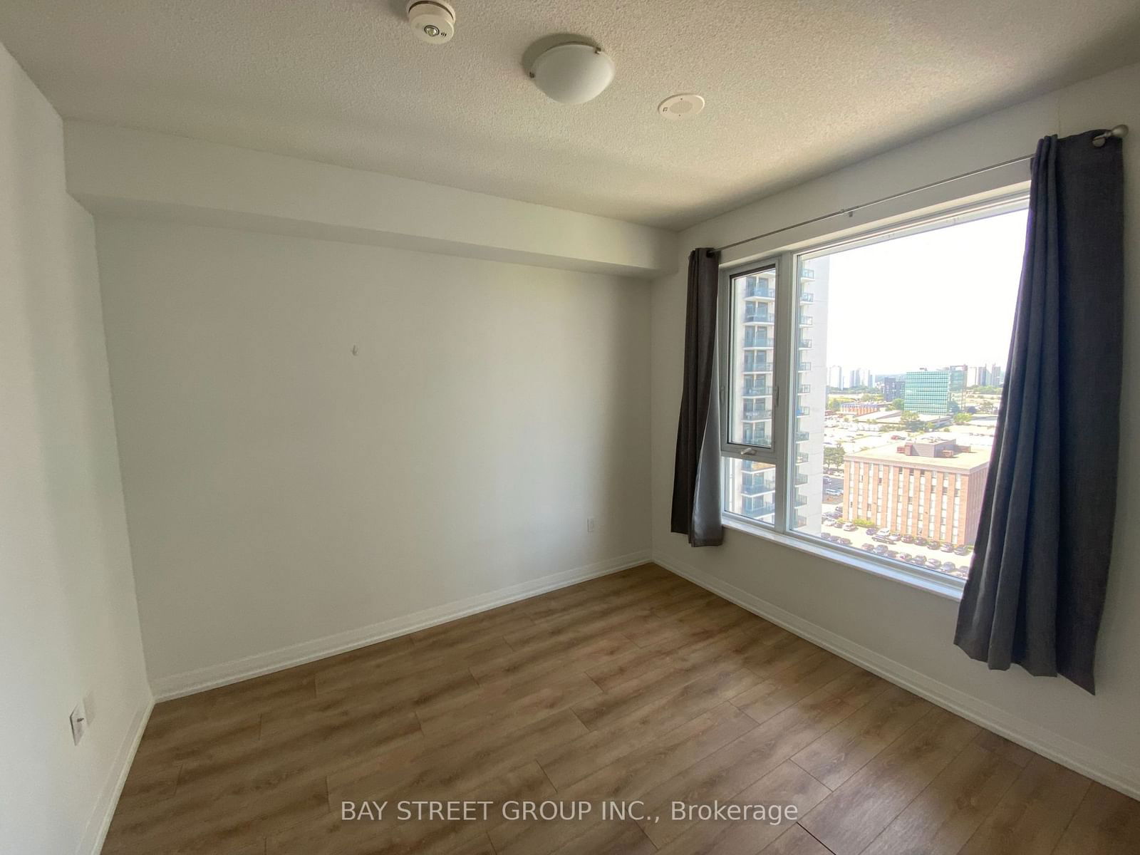 60 Ann O'reilly Rd, unit 1463 for rent - image #5