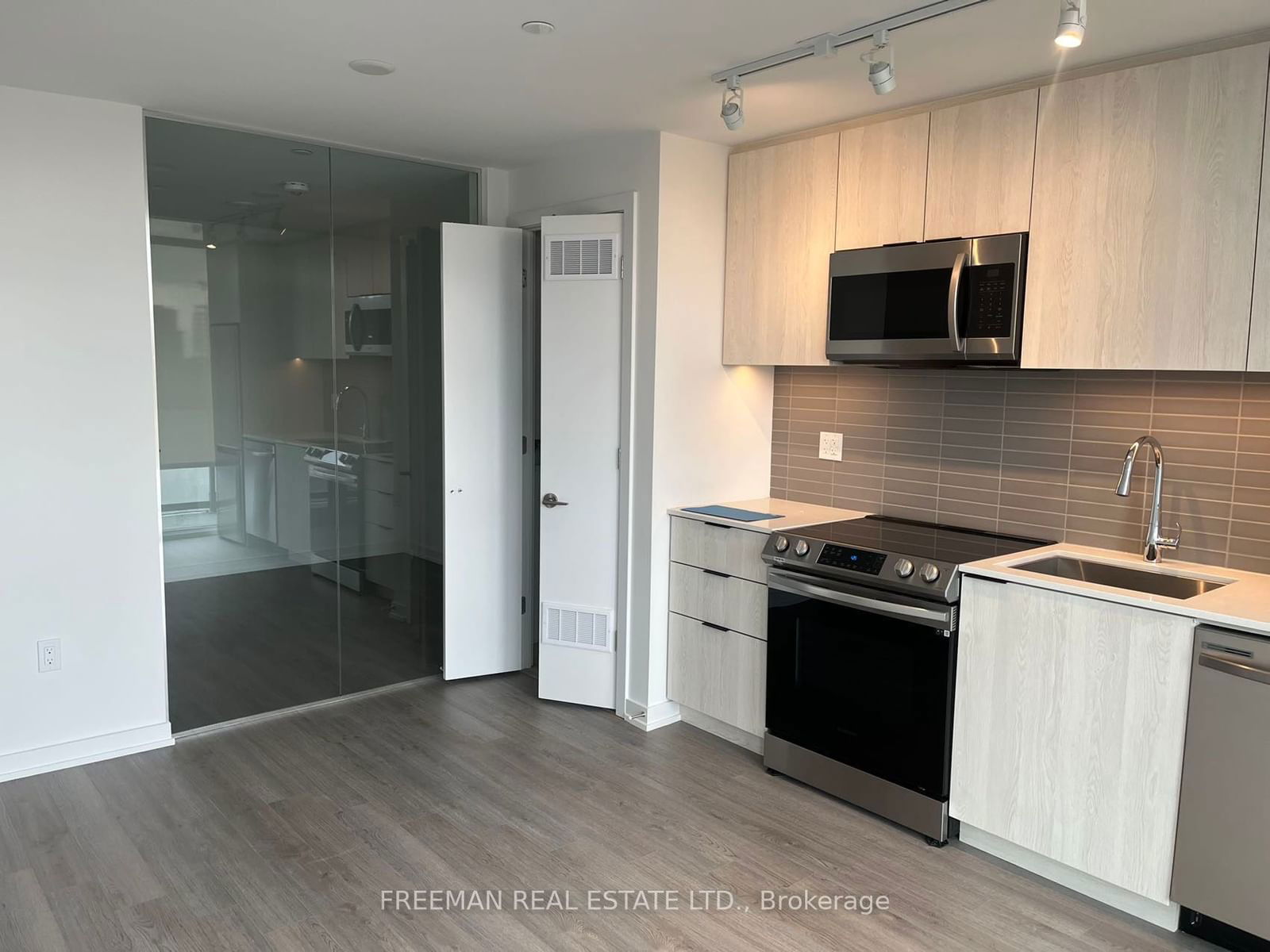 50 Power St, unit 512 for rent