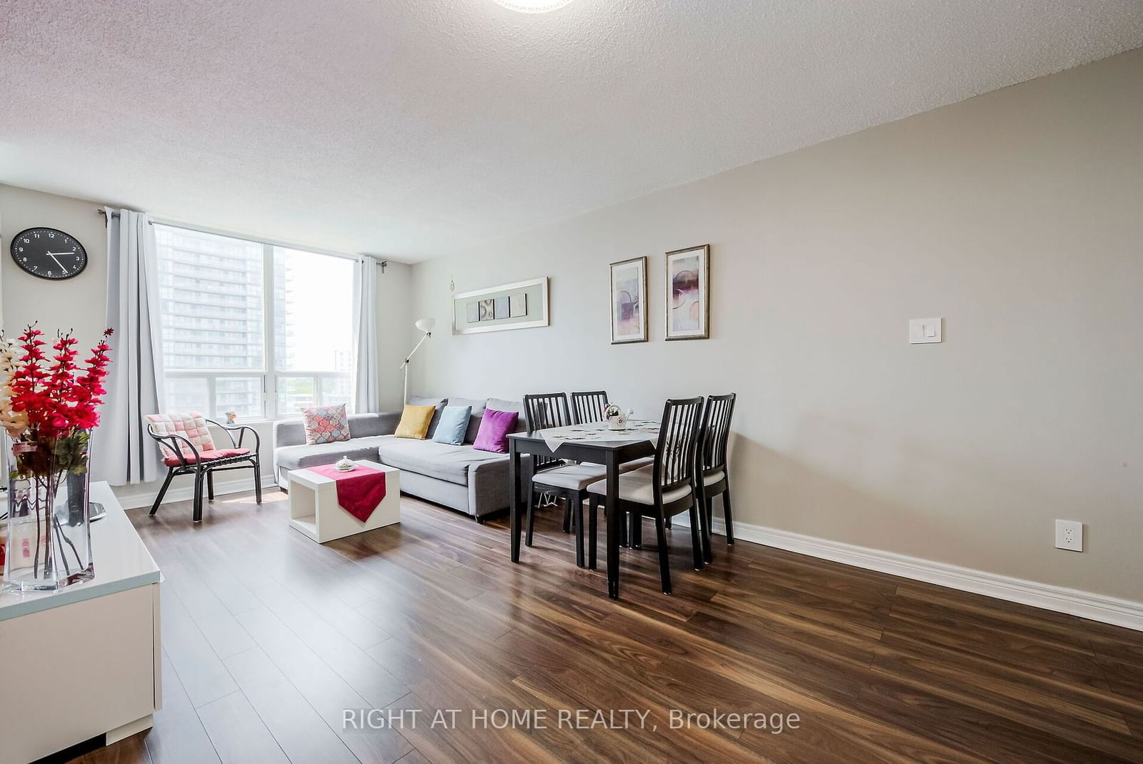 28 Empress Ave, unit 1701 for rent - image #16