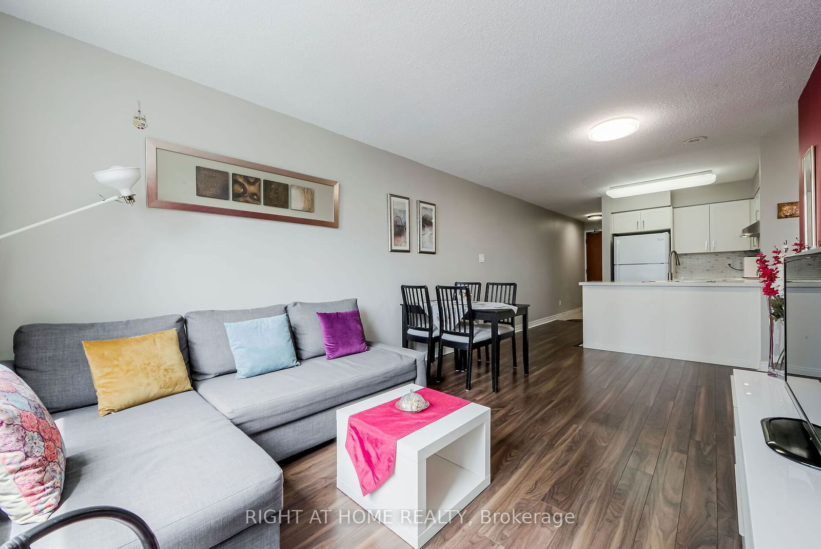 28 Empress Ave, unit 1701 for rent - image #18