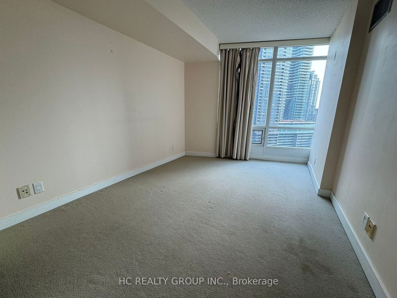 361 Front St W, unit 2306 for rent