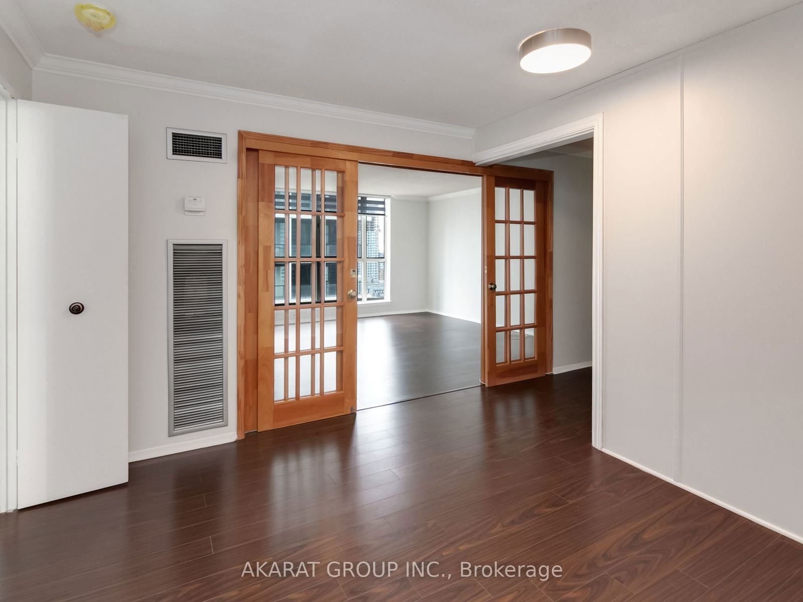 633 Bay St, unit Ph05 for rent - image #13