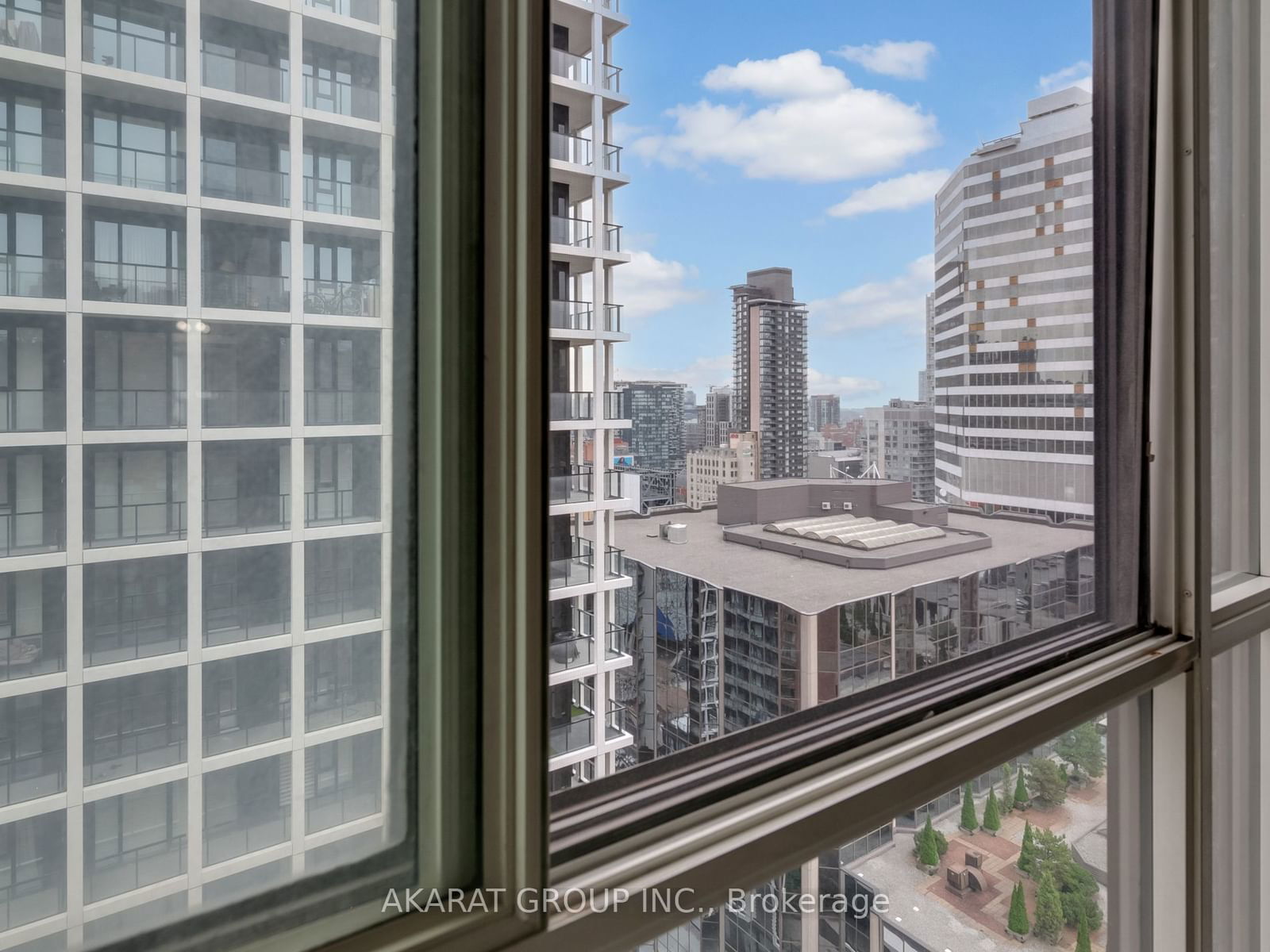 633 Bay St, unit Ph05 for rent - image #30