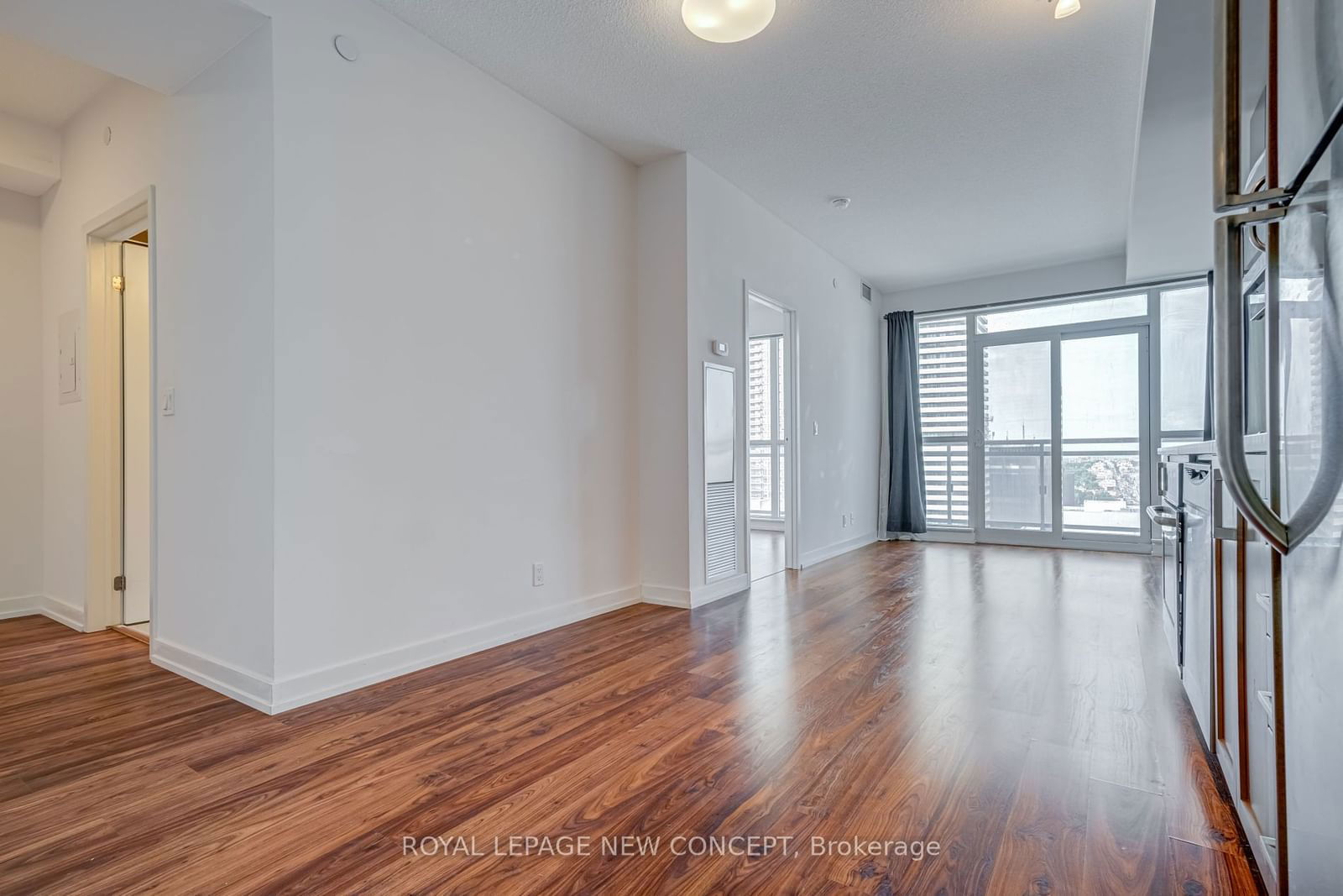 89 Dunfield Ave, unit 1901 for sale - image #3