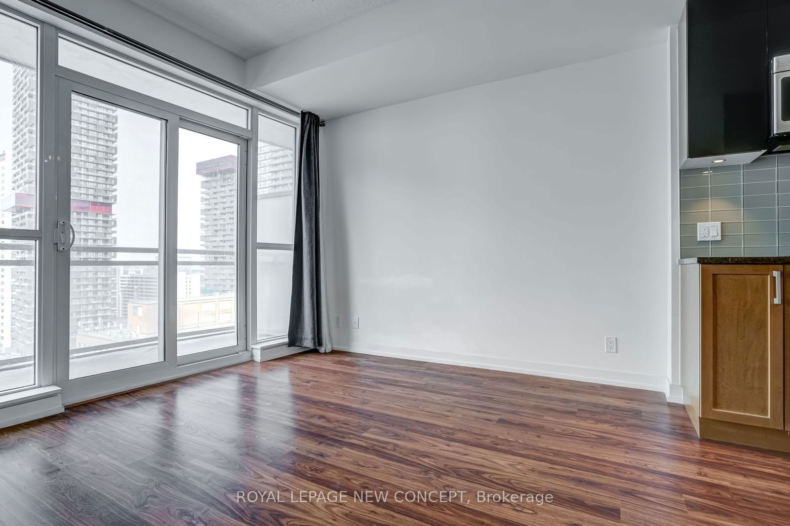 89 Dunfield Ave, unit 1901 for sale - image #7