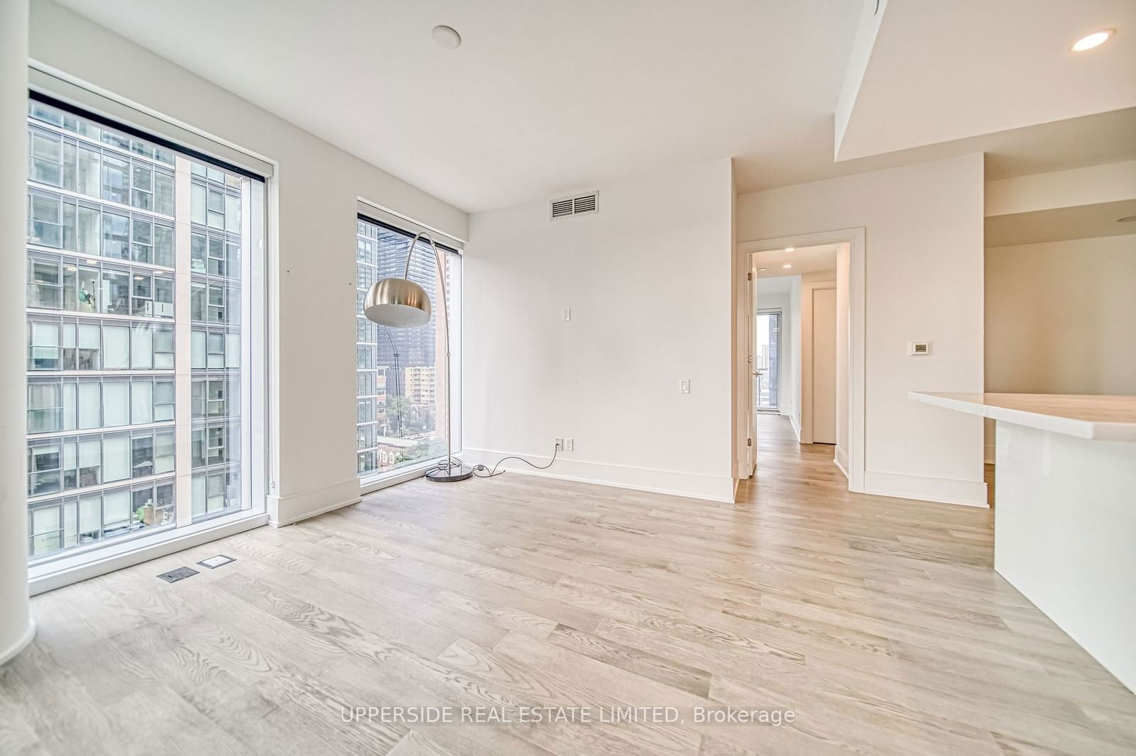 1 Gloucester St, unit 1016 for sale - image #15