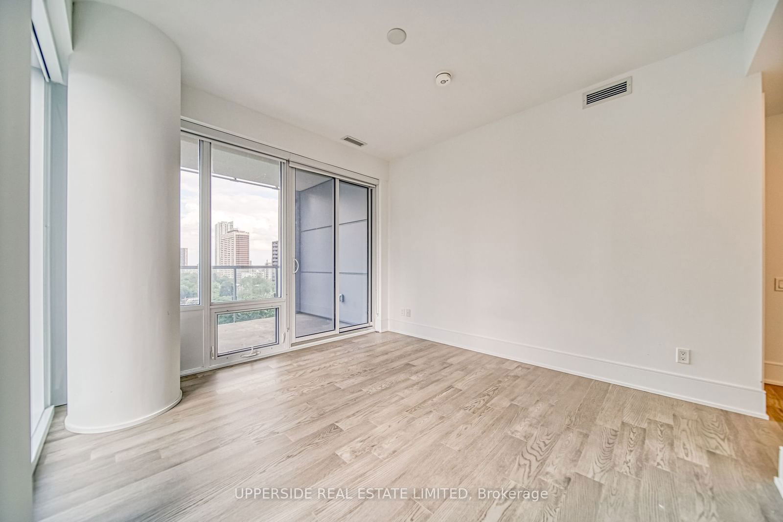 1 Gloucester St, unit 1016 for sale - image #25