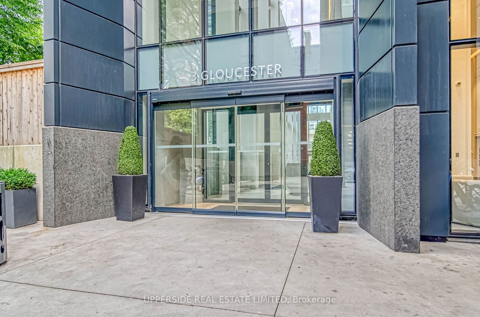 1 Gloucester St, unit 1016 for sale