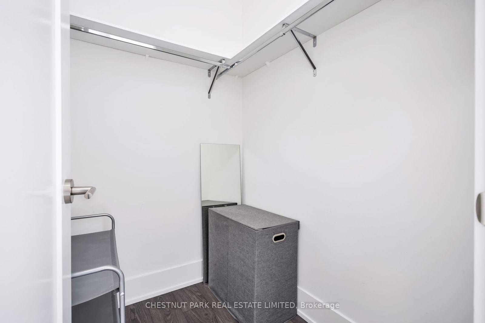 80 Vanauley St, unit 817 for rent - image #20