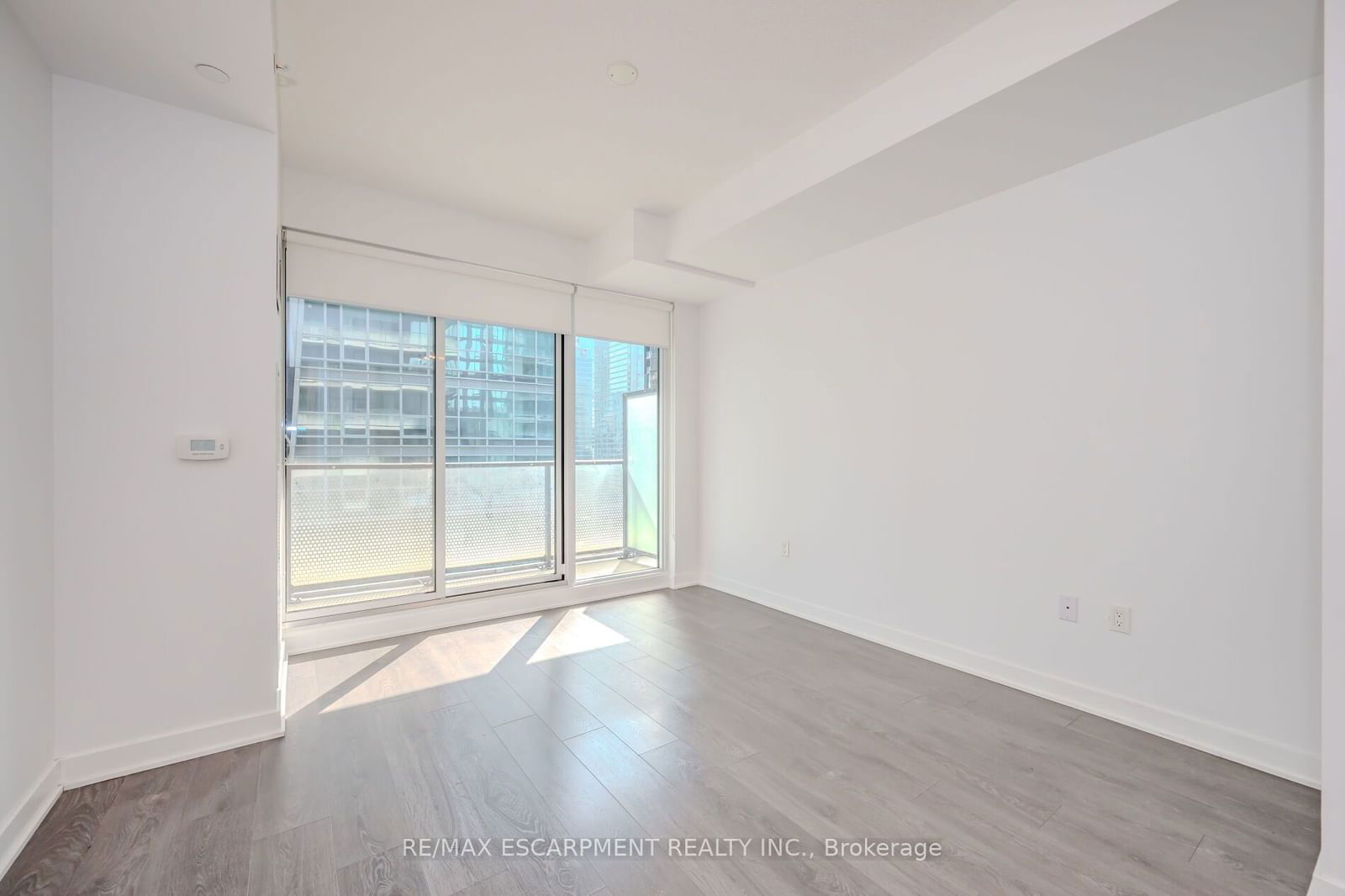 125 Blue Jays Way, unit 3310 for sale - image #10